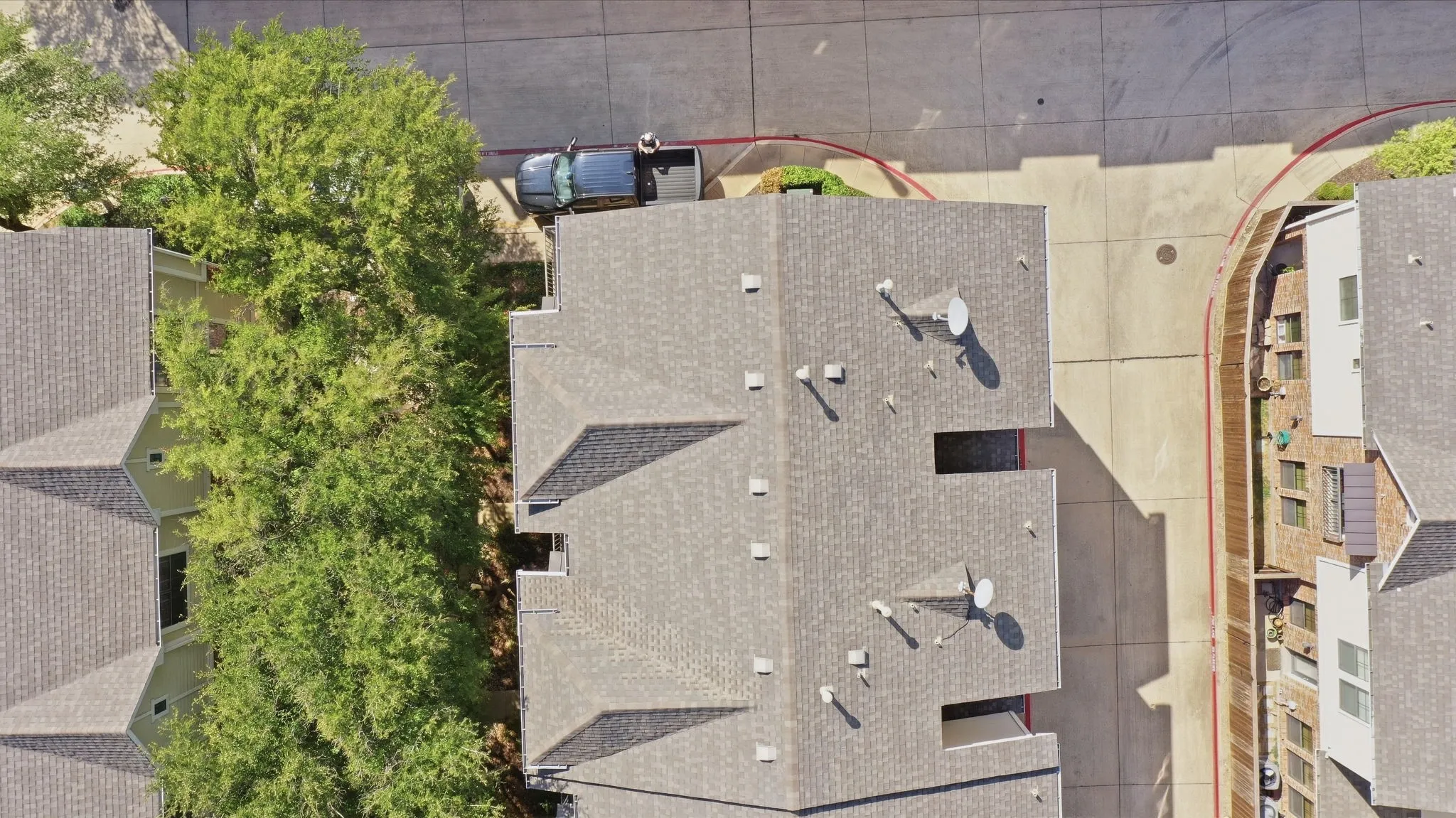 Condominium For Sale in Tarrant County , 3815 Birkdale Drive, Fort Worth, Texas 76116, 2 Bedroom, 3 Bathroom, 2 Garage spaces, 1,603 Sqft, built in 2005, mls#21391206, Real Estate Agent in Fort Worth, Homes For Sale in Tarrant county, Homes For Sale in Fort Worth, Realtor in Fort Worth Texas, Real Estate Brokerage Independent Realty Texas, Luminita Cordes Realtor