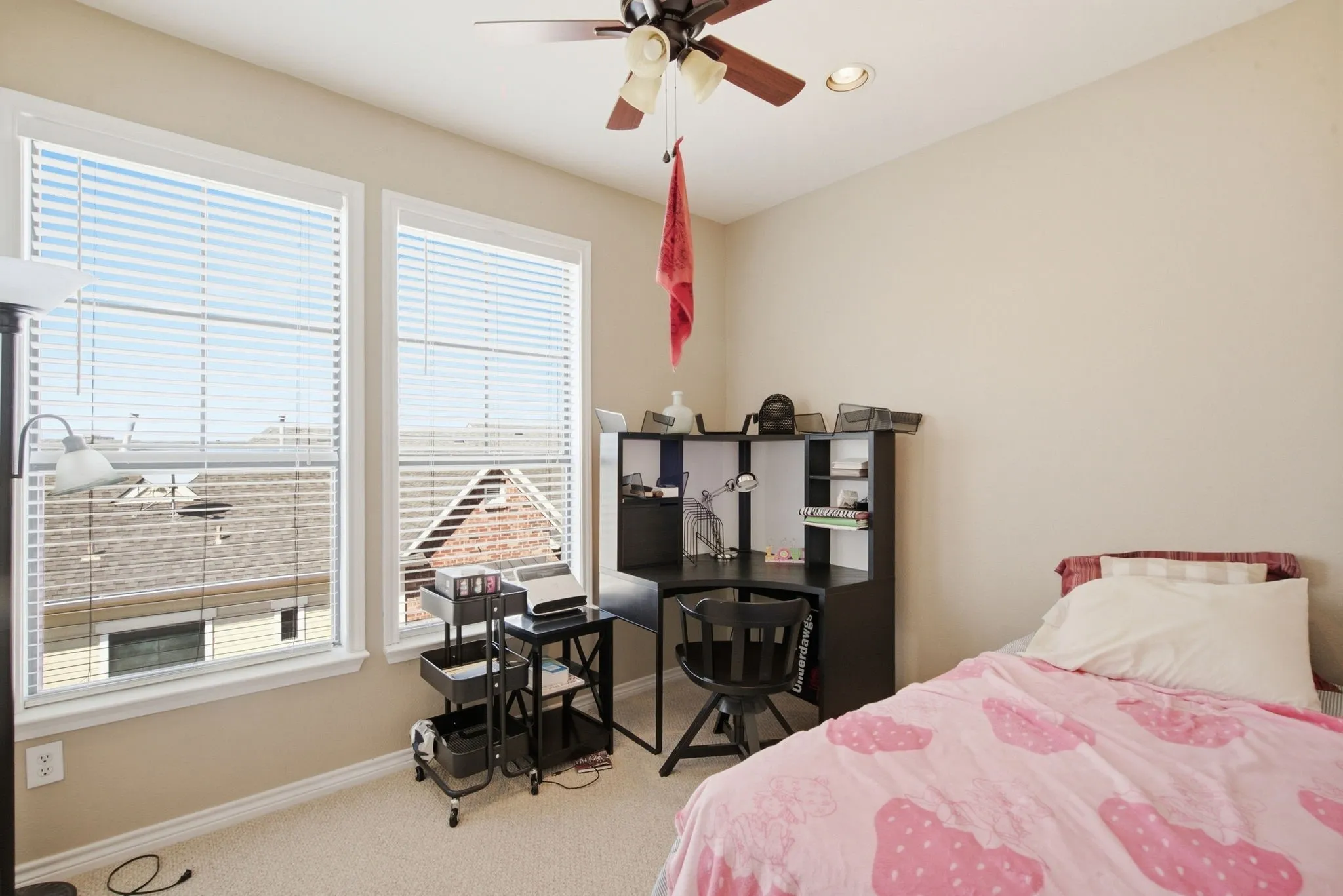 Condominium For Sale in Tarrant County , 3815 Birkdale Drive, Fort Worth, Texas 76116, 2 Bedroom, 3 Bathroom, 2 Garage spaces, 1,603 Sqft, built in 2005, mls#21391206, Real Estate Agent in Fort Worth, Homes For Sale in Tarrant county, Homes For Sale in Fort Worth, Realtor in Fort Worth Texas, Real Estate Brokerage Independent Realty Texas, Luminita Cordes Realtor