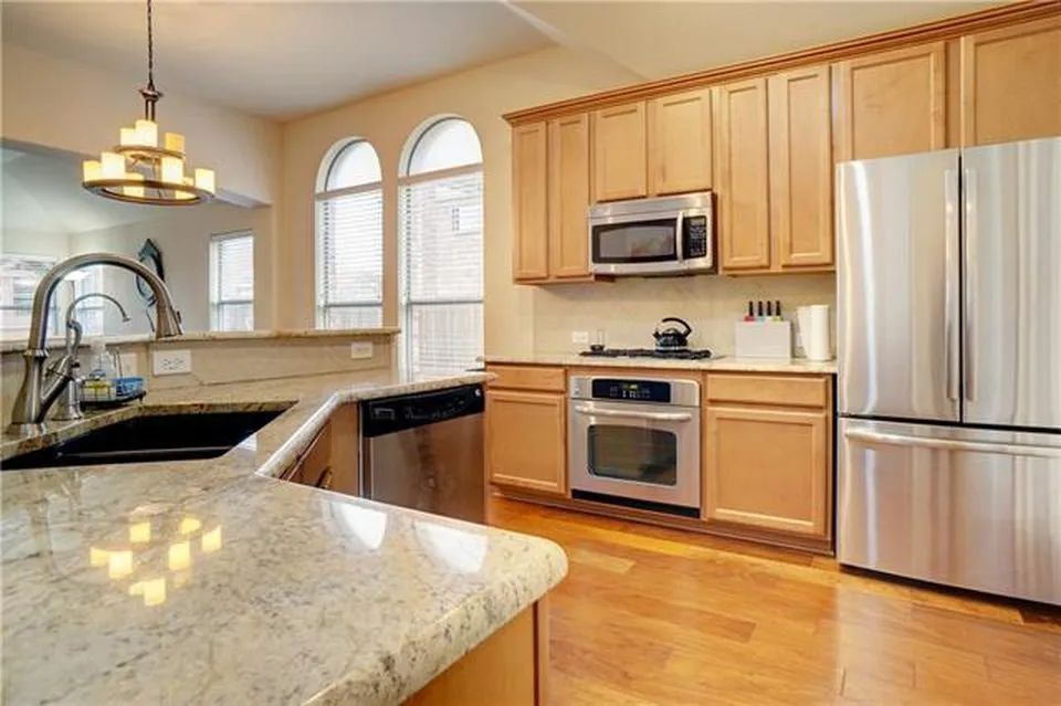 Single Family Residence For Rent in Tarrant County , 1709 Imperial Springs Drive, Keller, Texas 76248, 4 Bedroom, 2 Bathroom, 2 Garage spaces, 2,180 Sqft, built in 2008, mls#21387641, Real Estate Agent in Keller, Homes For Rent in Tarrant county, Homes For Rent in Keller, Realtor in Keller Texas, Real Estate Brokerage Independent Realty Texas, Luminita Cordes Realtor