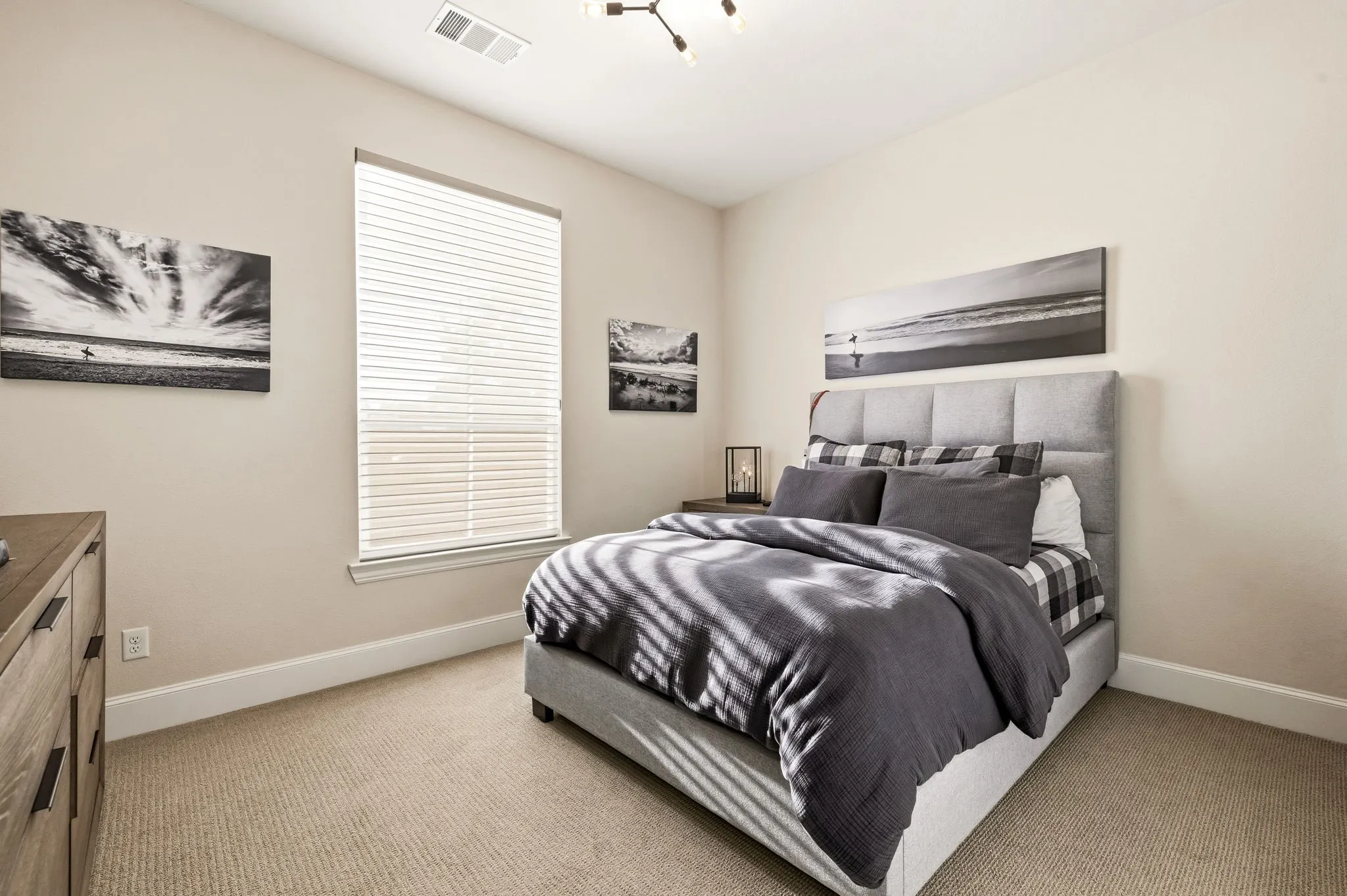 Single Family Residence For Rent in Denton County , 4511 Walnut Grove Lane, Prosper, Texas 75078, 5 Bedroom, 4 Bathroom, 3 Garage spaces, 3,583 Sqft, built in 2022, mls#21391774, Real Estate Agent in Prosper, Homes For Rent in Denton county, Homes For Rent in Prosper, Realtor in Prosper Texas, Real Estate Brokerage Independent Realty Texas, Luminita Cordes Realtor