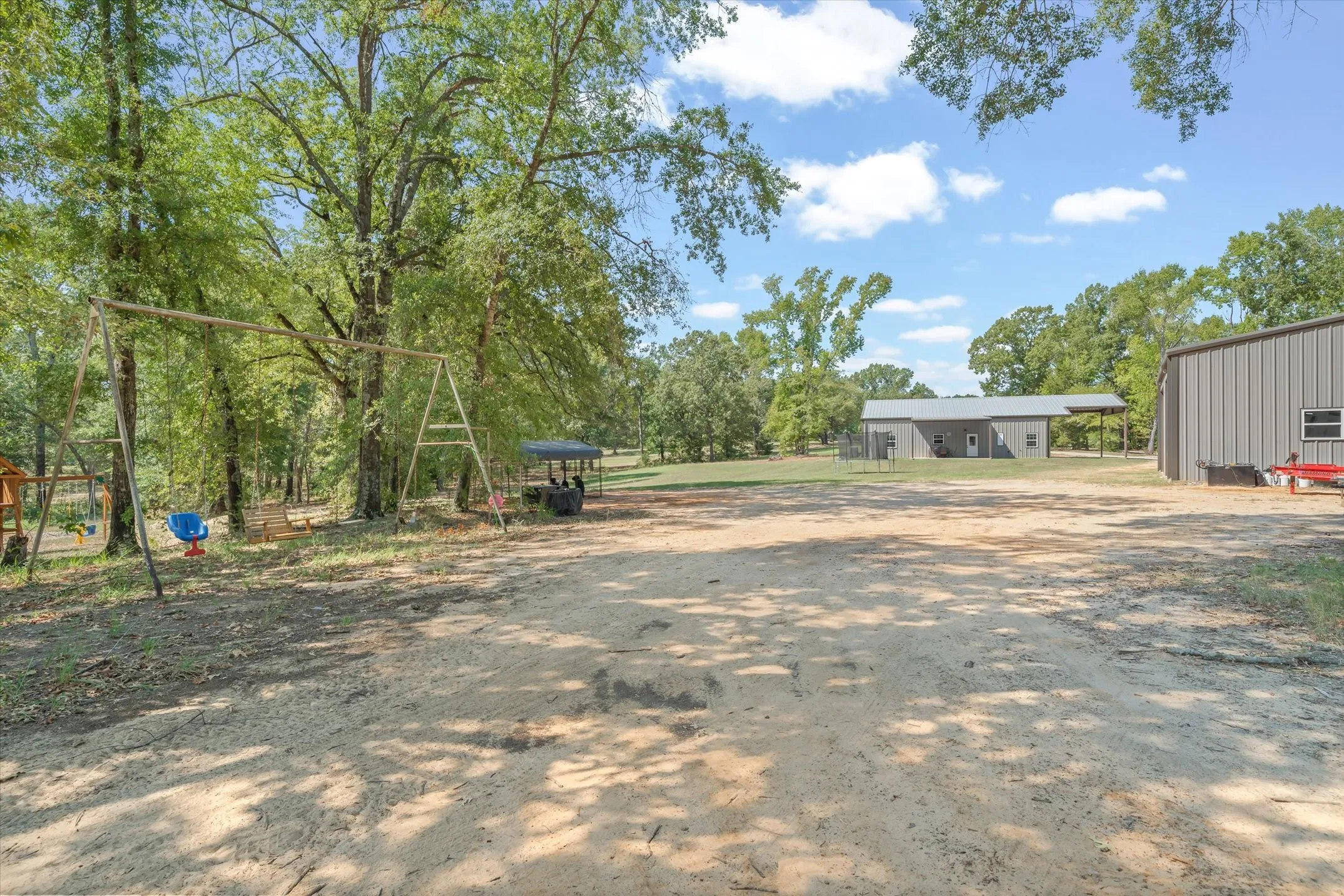 Single Family Residence For Sale in Van Zandt County , 1137 VZ County Road 4602, Ben Wheeler, Texas 75754, 3 Bedroom, 2 Bathroom, Garage spaces, 2,000 Sqft, built in 2019, mls#21389328, Real Estate Agent in Ben Wheeler, Homes For Sale in Van Zandt county, Homes For Sale in Ben Wheeler, Realtor in Ben Wheeler Texas, Real Estate Brokerage Independent Realty Texas, Luminita Cordes Realtor