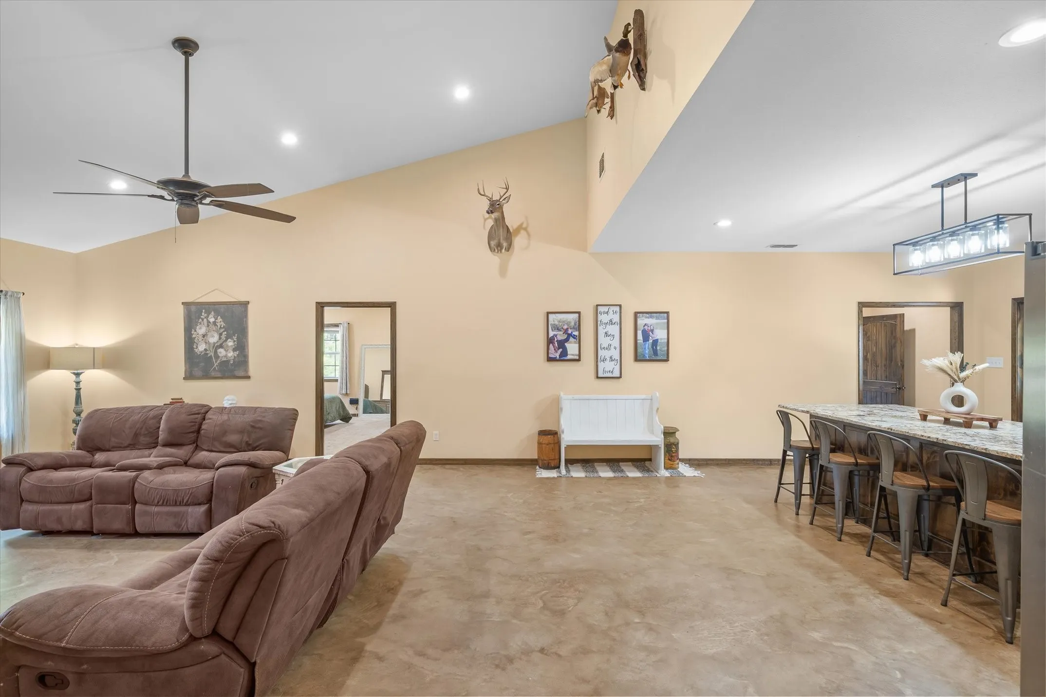 Single Family Residence For Sale in Van Zandt County , 1137 VZ County Road 4602, Ben Wheeler, Texas 75754, 3 Bedroom, 2 Bathroom, Garage spaces, 2,000 Sqft, built in 2019, mls#21389328, Real Estate Agent in Ben Wheeler, Homes For Sale in Van Zandt county, Homes For Sale in Ben Wheeler, Realtor in Ben Wheeler Texas, Real Estate Brokerage Independent Realty Texas, Luminita Cordes Realtor