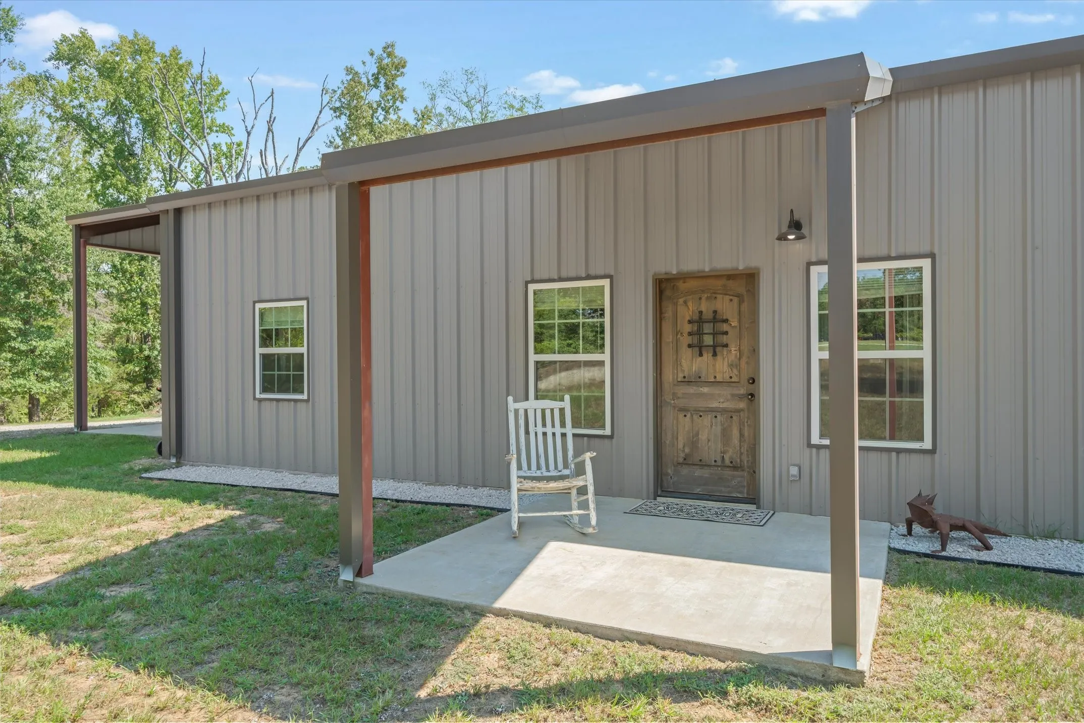 Single Family Residence For Sale in Van Zandt County , 1137 VZ County Road 4602, Ben Wheeler, Texas 75754, 3 Bedroom, 2 Bathroom, Garage spaces, 2,000 Sqft, built in 2019, mls#21389328, Real Estate Agent in Ben Wheeler, Homes For Sale in Van Zandt county, Homes For Sale in Ben Wheeler, Realtor in Ben Wheeler Texas, Real Estate Brokerage Independent Realty Texas, Luminita Cordes Realtor