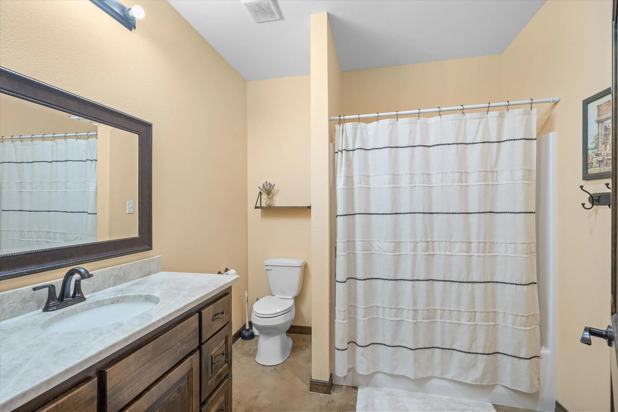 Single Family Residence For Sale in Van Zandt County , 1137 VZ County Road 4602, Ben Wheeler, Texas 75754, 3 Bedroom, 2 Bathroom, Garage spaces, 2,000 Sqft, built in 2019, mls#21389328, Real Estate Agent in Ben Wheeler, Homes For Sale in Van Zandt county, Homes For Sale in Ben Wheeler, Realtor in Ben Wheeler Texas, Real Estate Brokerage Independent Realty Texas, Luminita Cordes Realtor