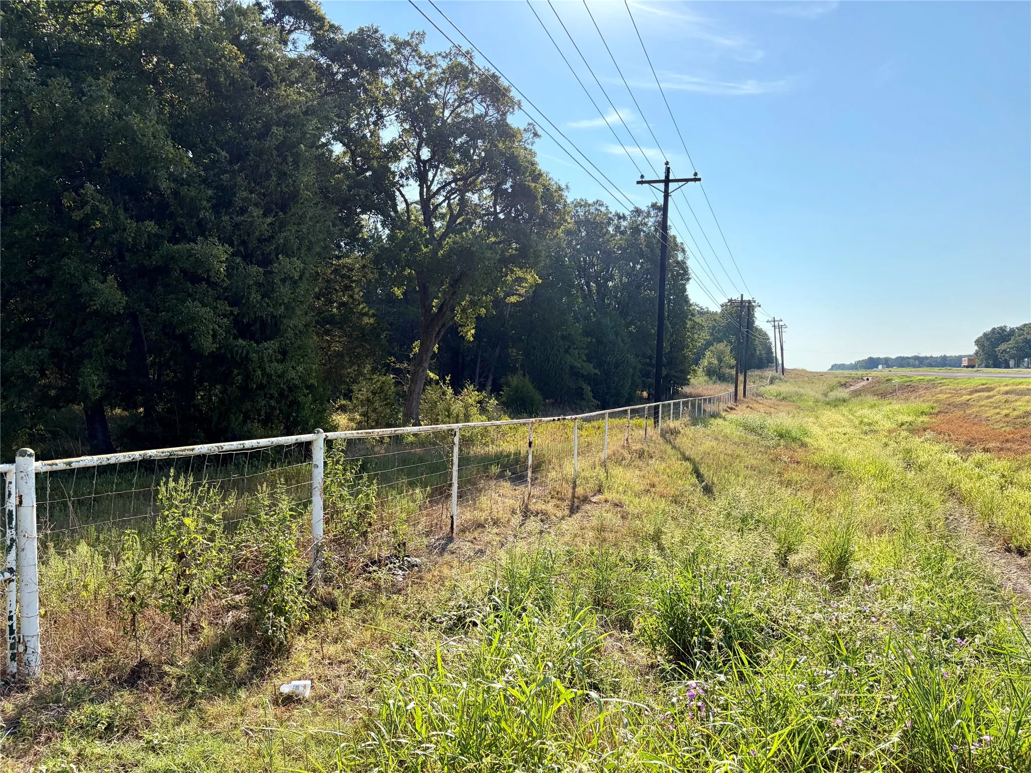 Unimproved Land For Sale in Henderson County , 10740 N Us-175, Athens, Texas 75751, 0, 0, Garage spaces, 0 Sqft, built in 0, mls#21389087, Real Estate Agent in Athens, Homes For Sale in Henderson county, Homes For Sale in Athens, Realtor in Athens Texas, Real Estate Brokerage Independent Realty Texas, Luminita Cordes Realtor