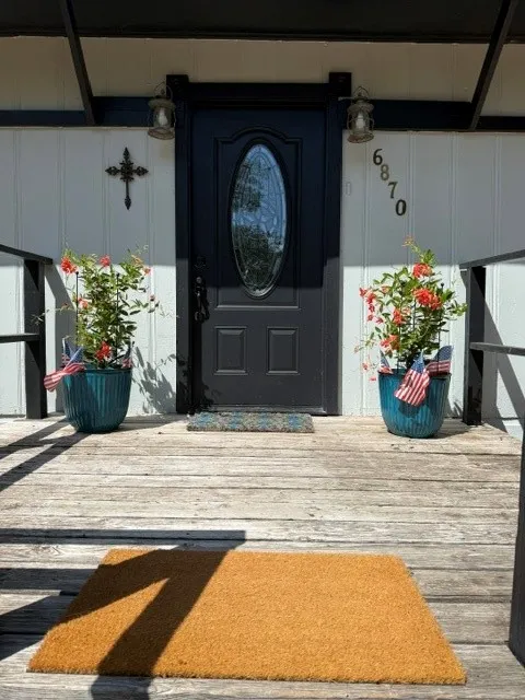 Single Family Residence For Rent in Tarrant County , 6870 Briar Road, Azle, Texas 76020, 1 Bedroom, 1 Bathroom, 2 Garage spaces, 825 Sqft, built in 1970, mls#21391826, Real Estate Agent in Azle, Homes For Rent in Tarrant county, Homes For Rent in Azle, Realtor in Azle Texas, Real Estate Brokerage Independent Realty Texas, Luminita Cordes Realtor