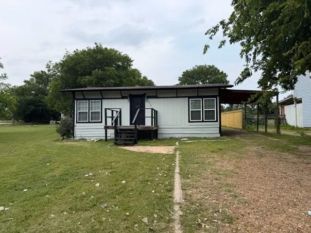 Single Family Residence For Rent