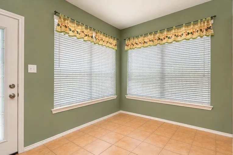 Breakfast Nook - AI-EDITED PHOTO — FURNITURE AND PERSONAL ITEMS DIGITALLY REMOVED.