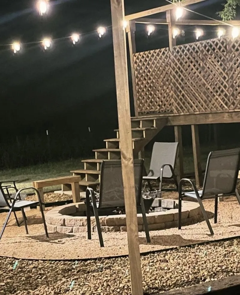 Single Family Residence For Sale in Fannin County , 328 County Road 4664, Leonard, Texas 75452, 4 Bedroom, 3 Bathroom, 1 Garage spaces, 1,932 Sqft, built in 1983, mls#21391855, Real Estate Agent in Leonard, Homes For Sale in Fannin county, Homes For Sale in Leonard, Realtor in Leonard Texas, Real Estate Brokerage Independent Realty Texas, Luminita Cordes Realtor