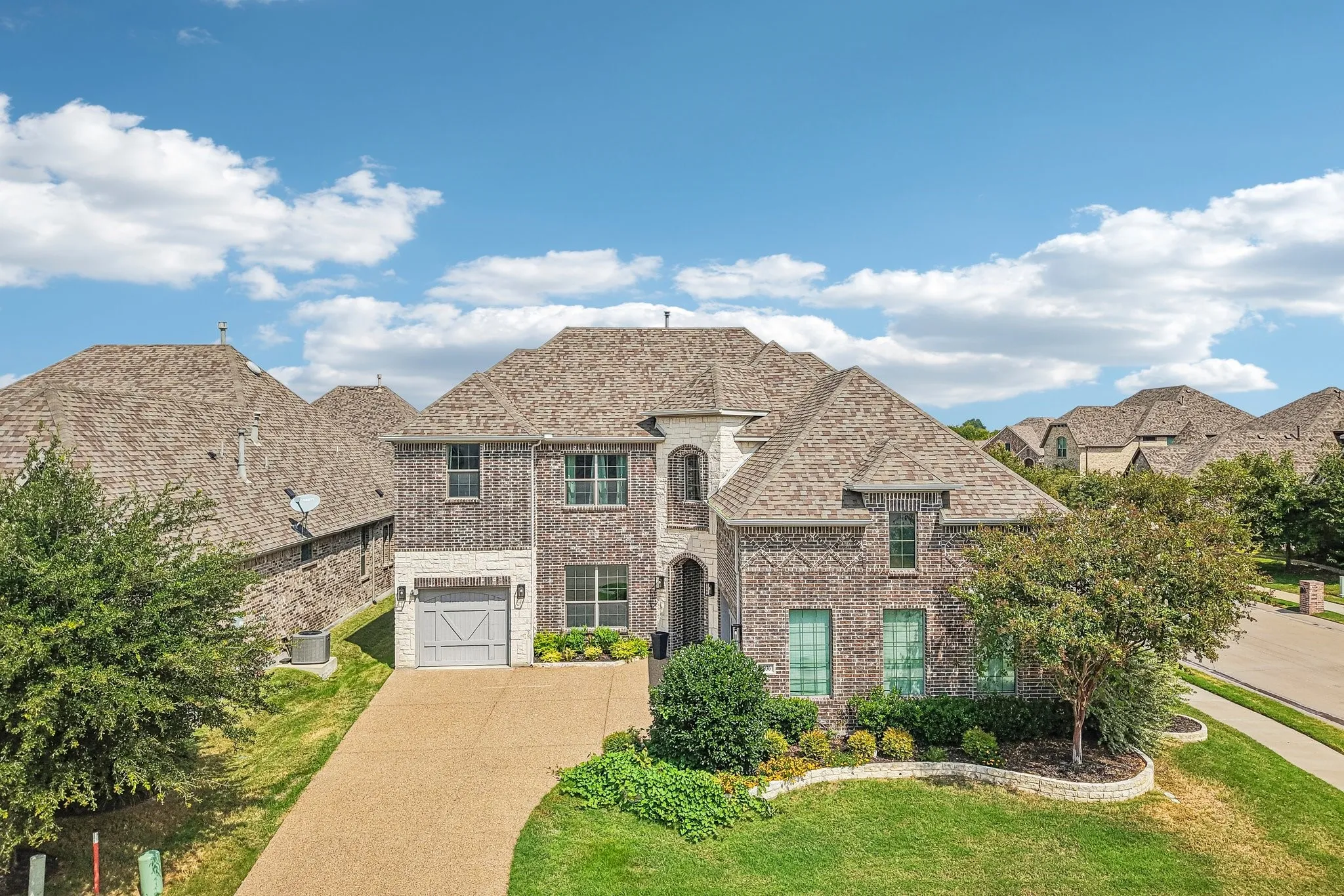 Single Family Residence For Rent in Rockwall County , 1036 Windy Hill Lane, Rockwall, Texas 75087, 5 Bedroom, 4 Bathroom, 3 Garage spaces, 3,372 Sqft, built in 2017, mls#21391842, Real Estate Agent in Rockwall, Homes For Rent in Rockwall county, Homes For Rent in Rockwall, Realtor in Rockwall Texas, Real Estate Brokerage Independent Realty Texas, Luminita Cordes Realtor