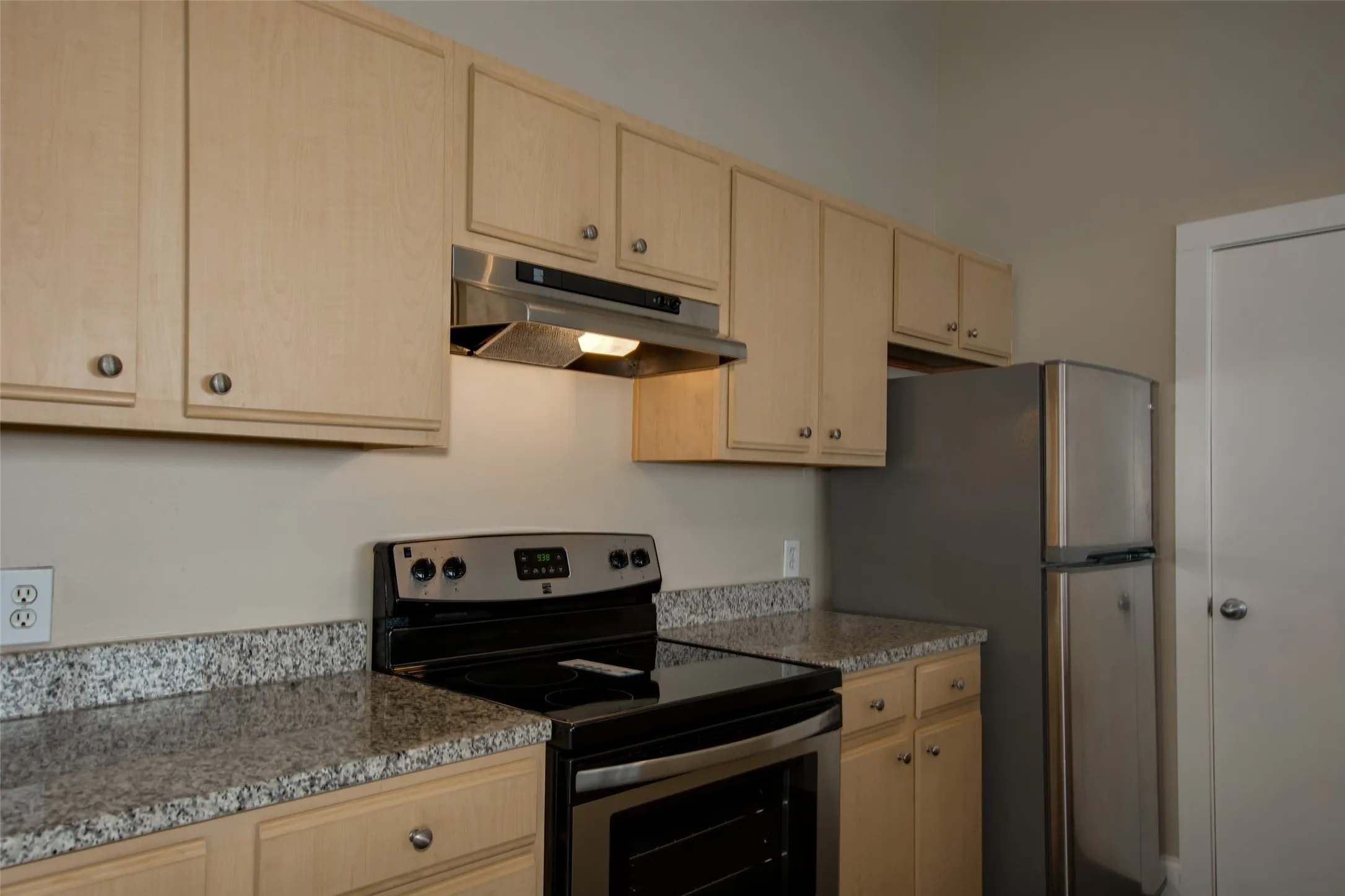 Condominium For Rent in Dallas County , 2502 Live Oak Street 336, Dallas, Texas 75204, 0, 1 Bathroom, 1 Garage spaces, 894 Sqft, built in 1998, mls#21391857, Real Estate Agent in Dallas, Homes For Rent in Dallas county, Homes For Rent in Dallas, Realtor in Dallas Texas, Real Estate Brokerage Independent Realty Texas, Luminita Cordes Realtor