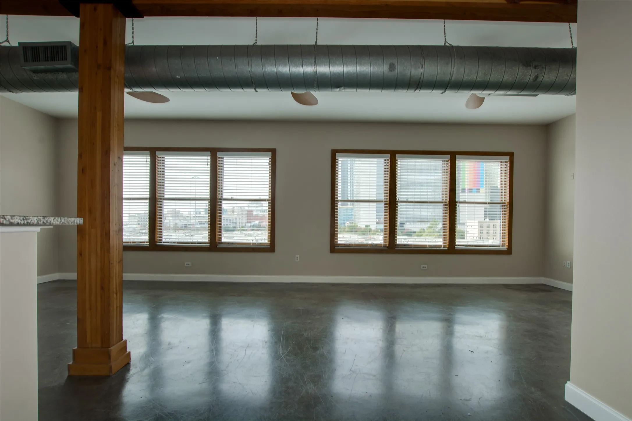 Condominium For Rent in Dallas County , 2502 Live Oak Street 336, Dallas, Texas 75204, 0, 1 Bathroom, 1 Garage spaces, 894 Sqft, built in 1998, mls#21391857, Real Estate Agent in Dallas, Homes For Rent in Dallas county, Homes For Rent in Dallas, Realtor in Dallas Texas, Real Estate Brokerage Independent Realty Texas, Luminita Cordes Realtor