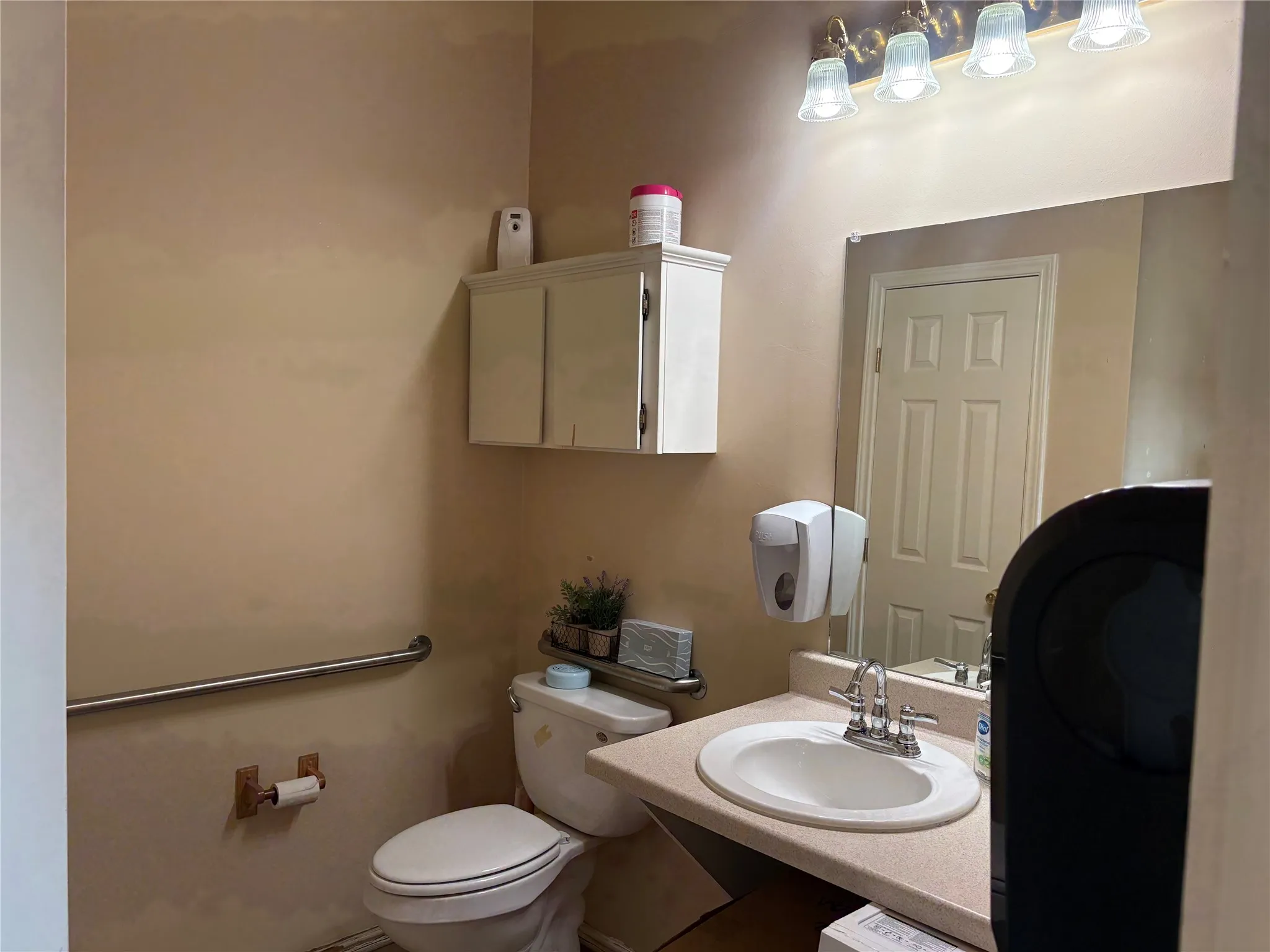 Office For Rent in Denton County , 111 W 5th Street, Justin, Texas 76247, 0, 0, Garage spaces, 0 Sqft, built in 2002, mls#21391864, Real Estate Agent in Justin, Homes For Rent in Denton county, Homes For Rent in Justin, Realtor in Justin Texas, Real Estate Brokerage Independent Realty Texas, Luminita Cordes Realtor