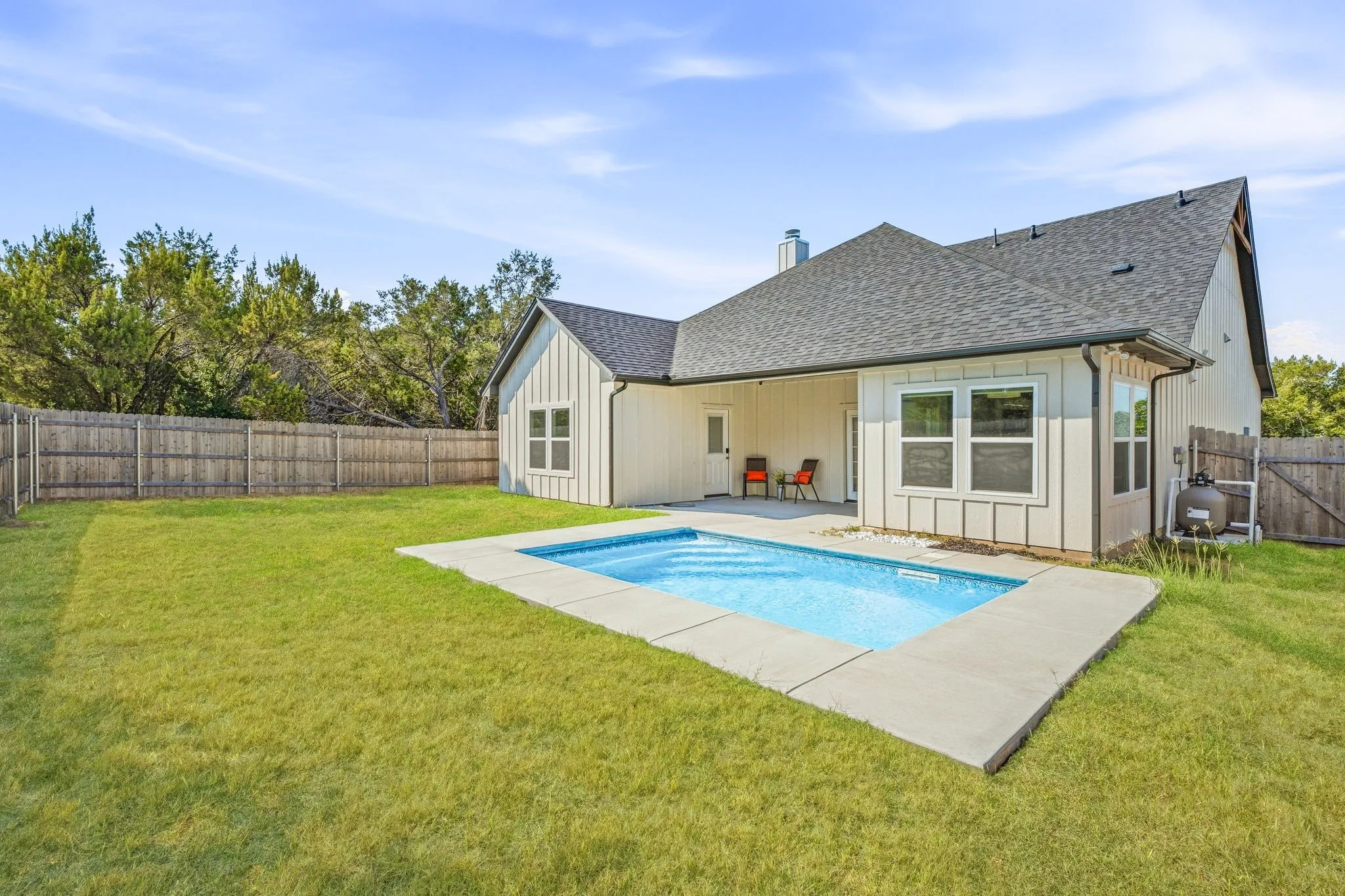 Single Family Residence For Sale in Hood County , 4825 Wichita Street, Granbury, Texas 76048, 3 Bedroom, 2 Bathroom, 2 Garage spaces, 1,634 Sqft, built in 2024, mls#21387297, Real Estate Agent in Granbury, Homes For Sale in Hood county, Homes For Sale in Granbury, Realtor in Granbury Texas, Real Estate Brokerage Independent Realty Texas, Luminita Cordes Realtor