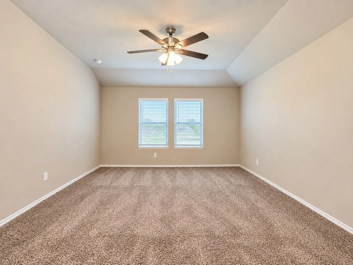 Single Family Residence For Rent in Denton County , 2721 Flowers Drive, Denton, Texas 76205, 4 Bedroom, 2 Bathroom, 2 Garage spaces, 1,671 Sqft, built in 2026, mls#21391873, Real Estate Agent in Denton, Homes For Rent in Denton county, Homes For Rent in Denton, Realtor in Denton Texas, Real Estate Brokerage Independent Realty Texas, Luminita Cordes Realtor