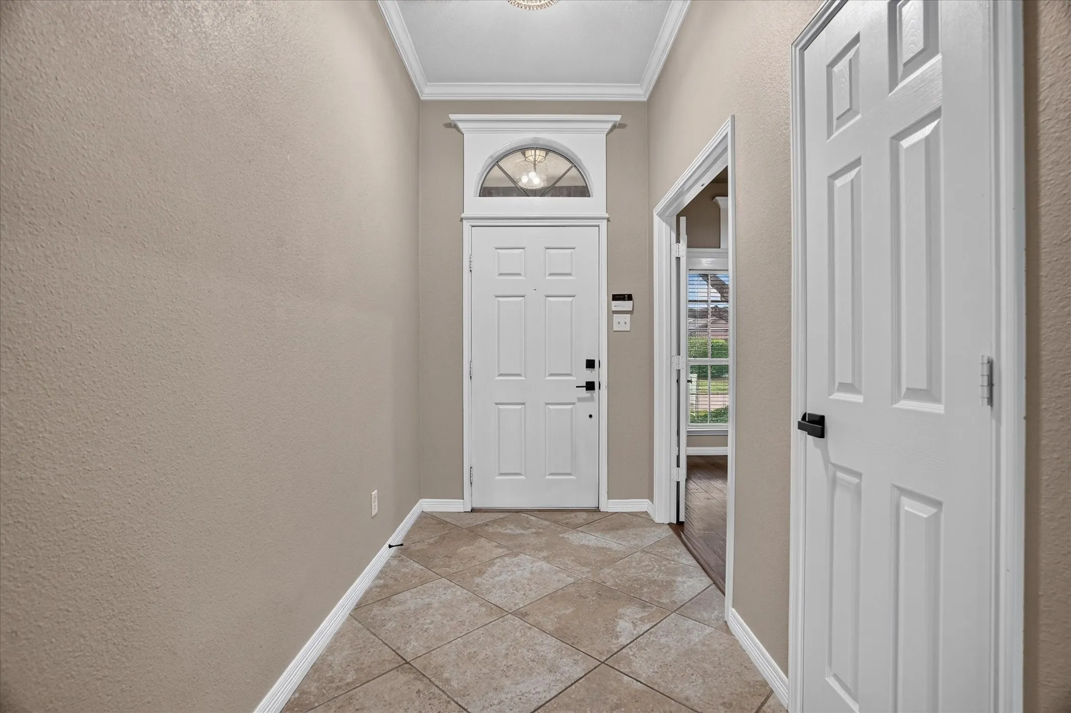 Single Family Residence For Sale in Johnson County , 1004 Eden Street, Burleson, Texas 76028, 4 Bedroom, 2 Bathroom, 2 Garage spaces, 2,138 Sqft, built in 2002, mls#21391867, Real Estate Agent in Burleson, Homes For Sale in Johnson county, Homes For Sale in Burleson, Realtor in Burleson Texas, Real Estate Brokerage Independent Realty Texas, Luminita Cordes Realtor