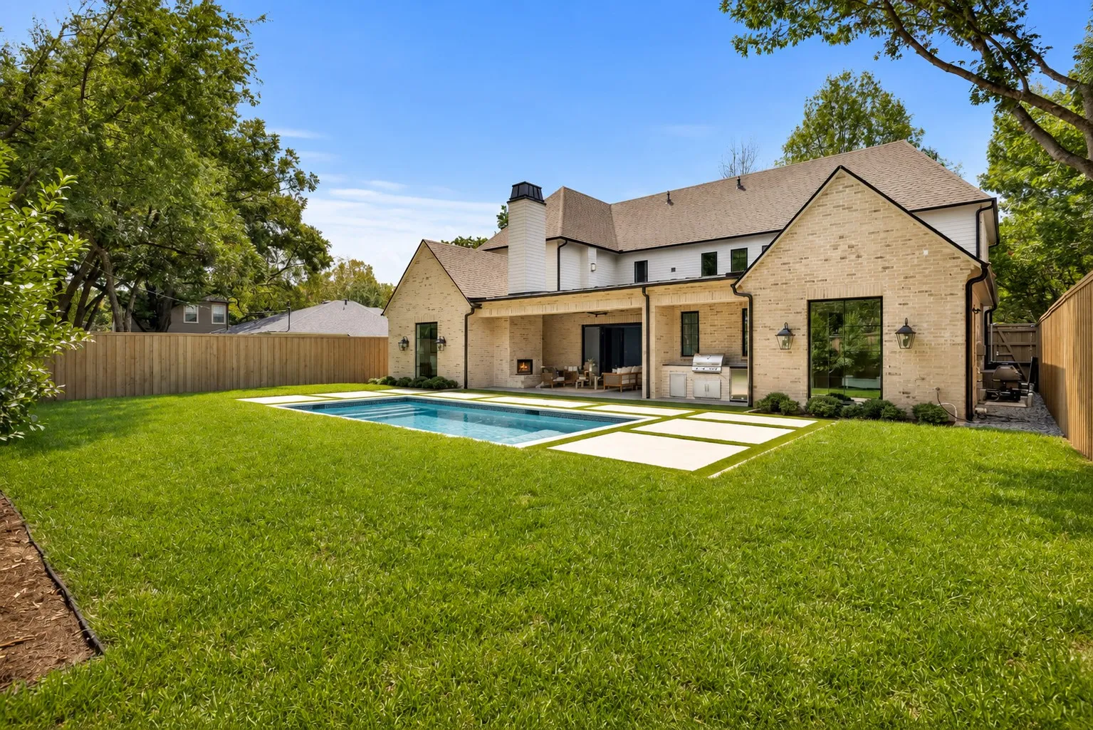 Single Family Residence For Sale in Dallas County , 652 Harter Road, Dallas, Texas 75218, 5 Bedroom, 6 Bathroom, 2 Garage spaces, 4,659 Sqft, built in 2026, mls#21391560, Real Estate Agent in Dallas, Homes For Sale in Dallas county, Homes For Sale in Dallas, Realtor in Dallas Texas, Real Estate Brokerage Independent Realty Texas, Luminita Cordes Realtor