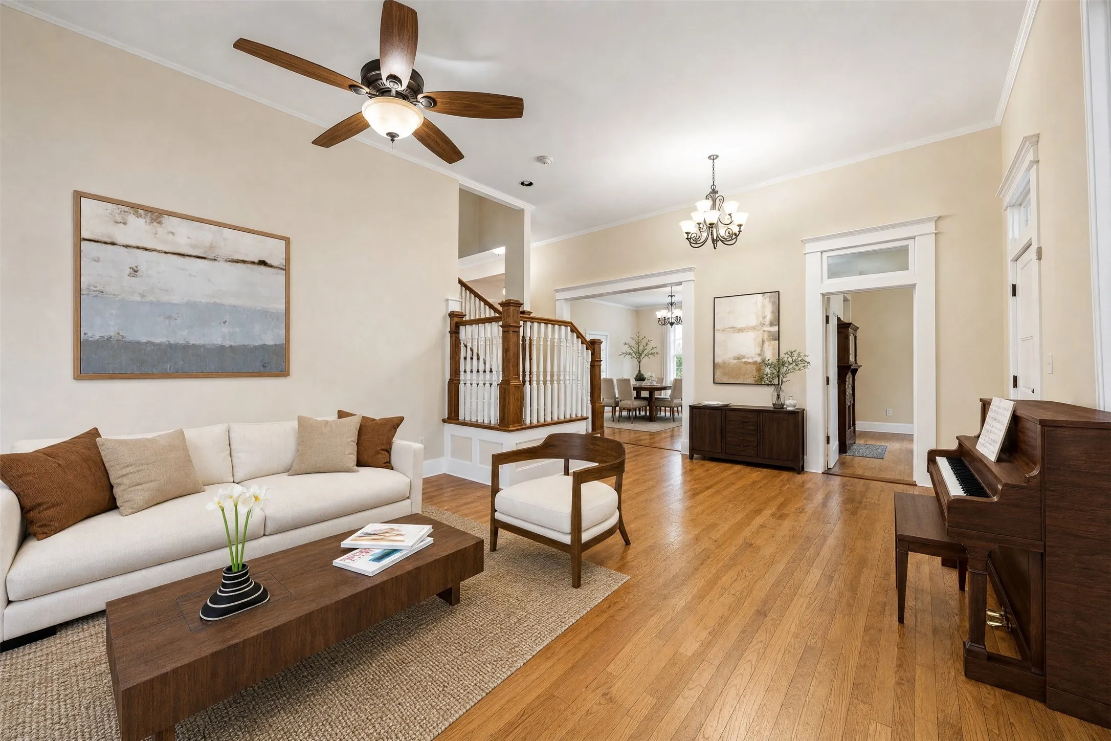 Single Family Residence For Sale in Collin County , 610 N Church Street, Mc Kinney, Texas 75069, 6 Bedroom, 4 Bathroom, 2 Garage spaces, 4,746 Sqft, built in 1895, mls#21391852, Real Estate Agent in Mc Kinney, Homes For Sale in Collin county, Homes For Sale in Mc Kinney, Realtor in Mc Kinney Texas, Real Estate Brokerage Independent Realty Texas, Luminita Cordes Realtor