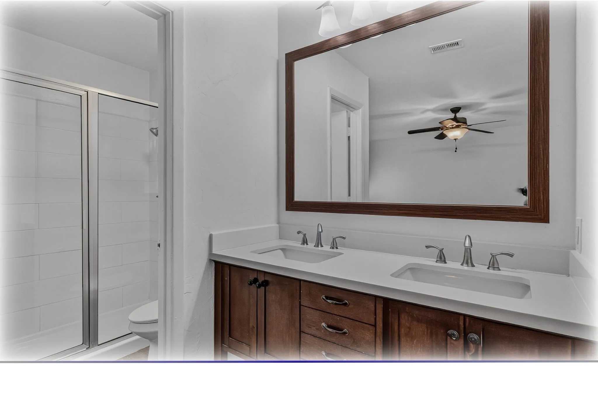 Single Family Residence For Sale in Tarrant County , 405 Anita Avenue, Keller, Texas 76248, 3 Bedroom, 2 Bathroom, 2 Garage spaces, 1,392 Sqft, built in 1978, mls#21389774, Real Estate Agent in Keller, Homes For Sale in Tarrant county, Homes For Sale in Keller, Realtor in Keller Texas, Real Estate Brokerage Independent Realty Texas, Luminita Cordes Realtor