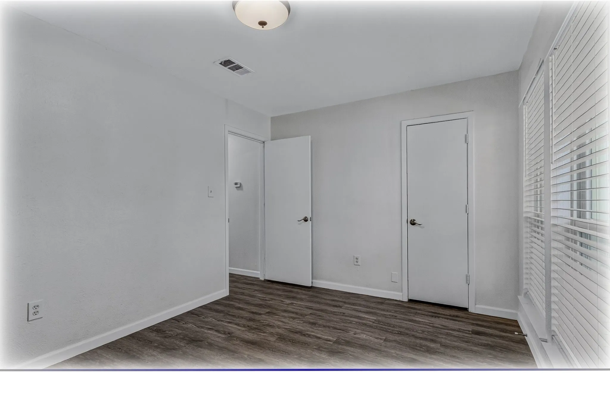 Single Family Residence For Sale in Tarrant County , 405 Anita Avenue, Keller, Texas 76248, 3 Bedroom, 2 Bathroom, 2 Garage spaces, 1,392 Sqft, built in 1978, mls#21389774, Real Estate Agent in Keller, Homes For Sale in Tarrant county, Homes For Sale in Keller, Realtor in Keller Texas, Real Estate Brokerage Independent Realty Texas, Luminita Cordes Realtor