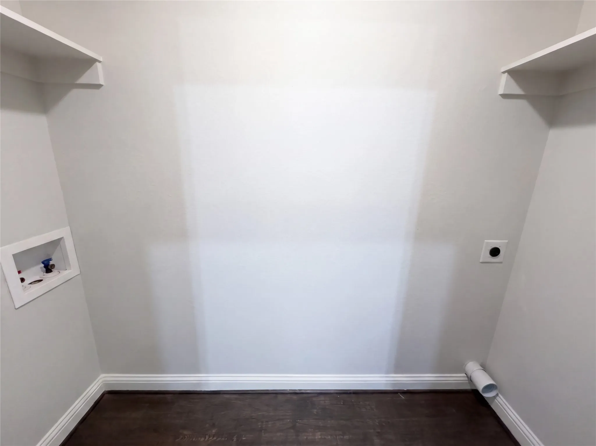 Single Family Residence For Sale in Dallas County , 2810 Fordham Road, Dallas, Texas 75216, 3 Bedroom, 2 Bathroom, Garage spaces, 1,186 Sqft, built in 1948, mls#21388685, Real Estate Agent in Dallas, Homes For Sale in Dallas county, Homes For Sale in Dallas, Realtor in Dallas Texas, Real Estate Brokerage Independent Realty Texas, Luminita Cordes Realtor