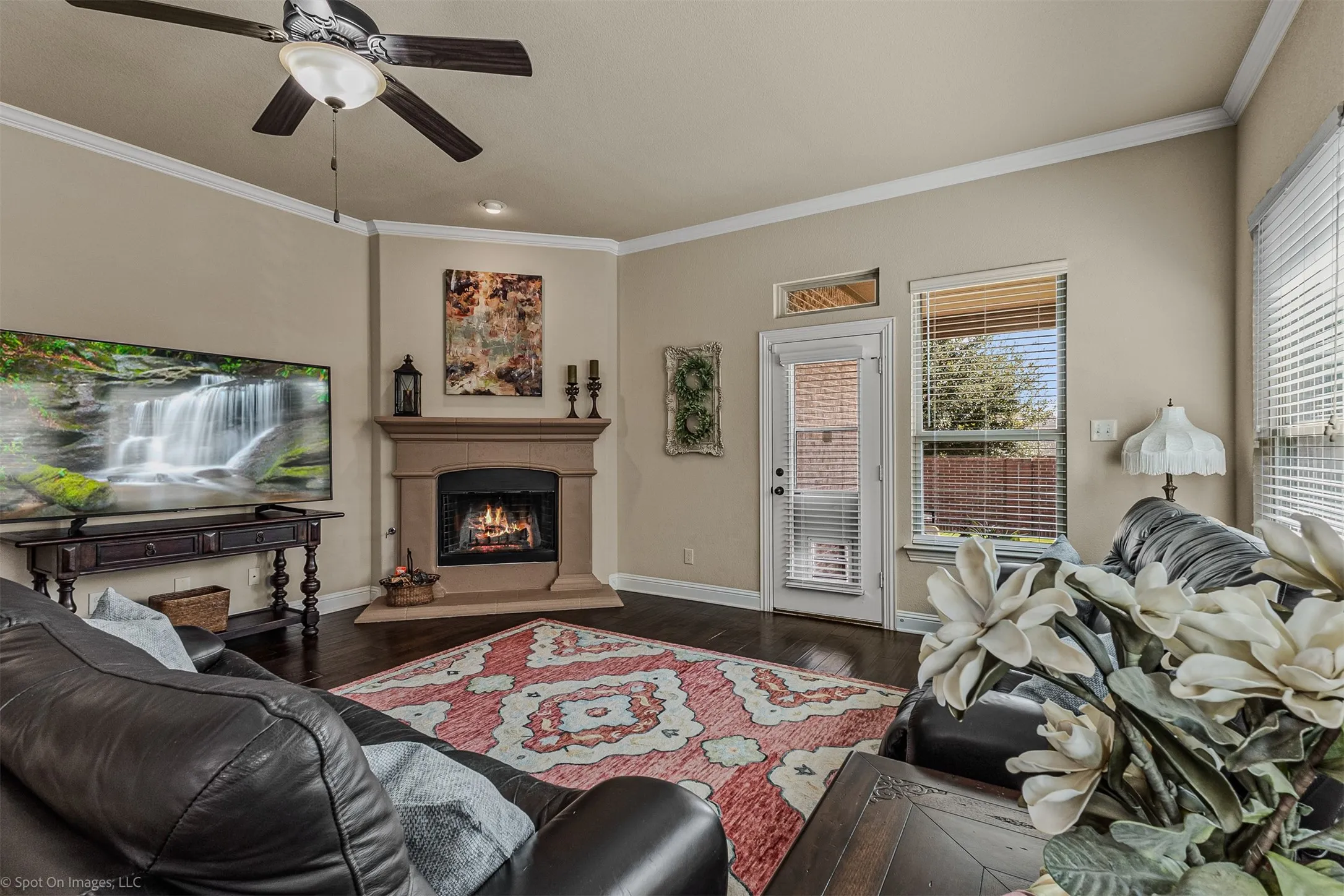 Single Family Residence For Sale in Collin County , 1314 Oak Hill Lane, Murphy, Texas 75094, 4 Bedroom, 3 Bathroom, 2 Garage spaces, 2,652 Sqft, built in 2014, mls#21390486, Real Estate Agent in Murphy, Homes For Sale in Collin county, Homes For Sale in Murphy, Realtor in Murphy Texas, Real Estate Brokerage Independent Realty Texas, Luminita Cordes Realtor