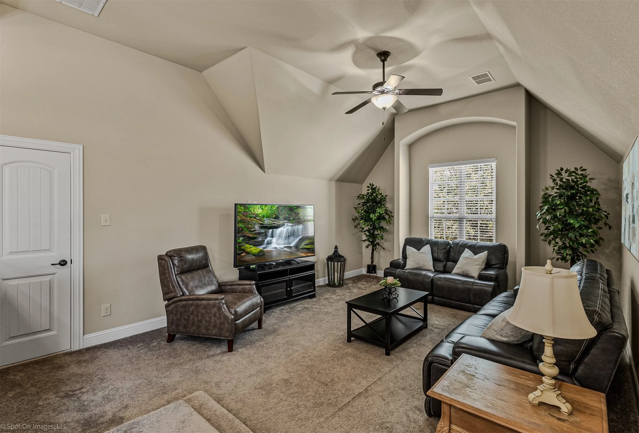 Upstairs Family Room