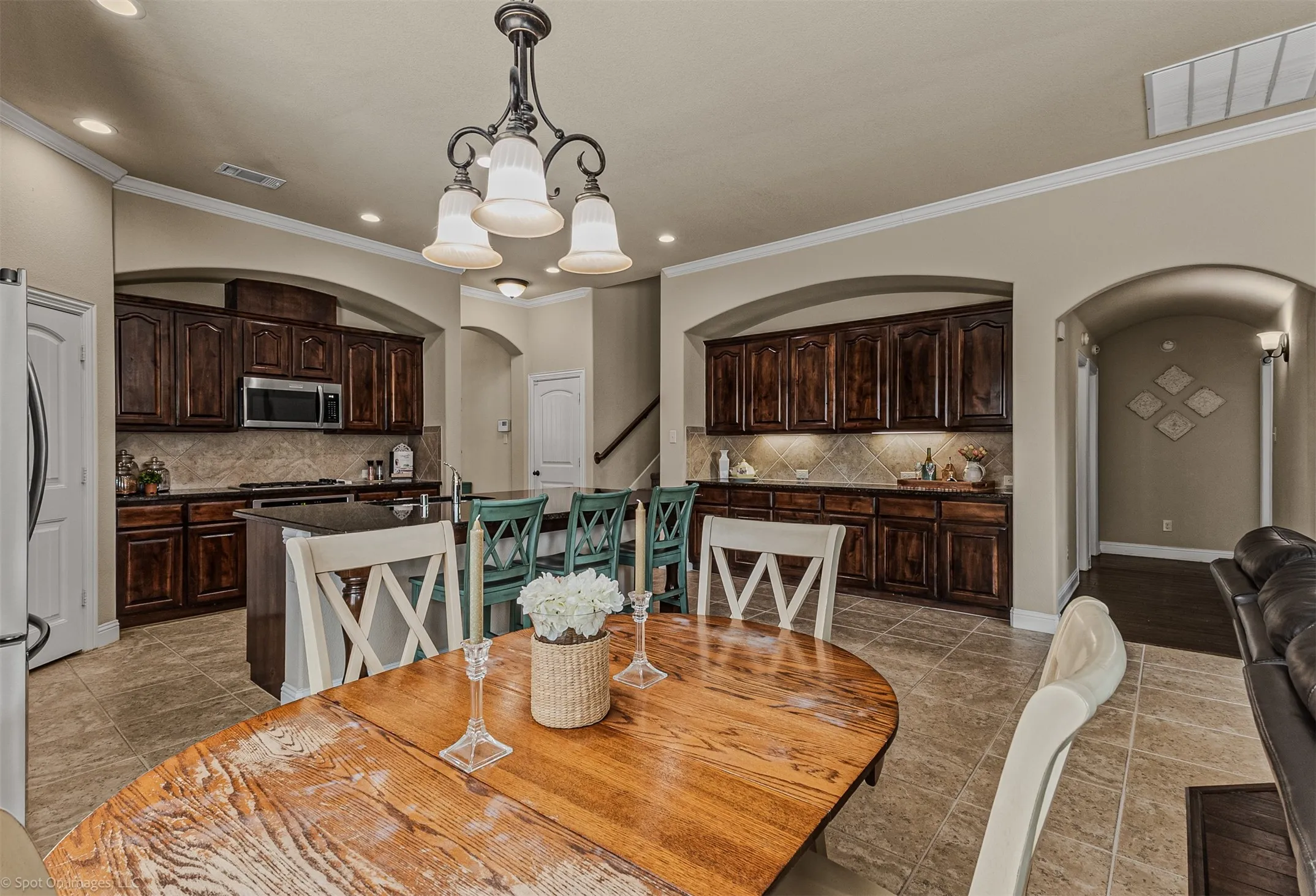 Single Family Residence For Sale in Collin County , 1314 Oak Hill Lane, Murphy, Texas 75094, 4 Bedroom, 3 Bathroom, 2 Garage spaces, 2,652 Sqft, built in 2014, mls#21390486, Real Estate Agent in Murphy, Homes For Sale in Collin county, Homes For Sale in Murphy, Realtor in Murphy Texas, Real Estate Brokerage Independent Realty Texas, Luminita Cordes Realtor