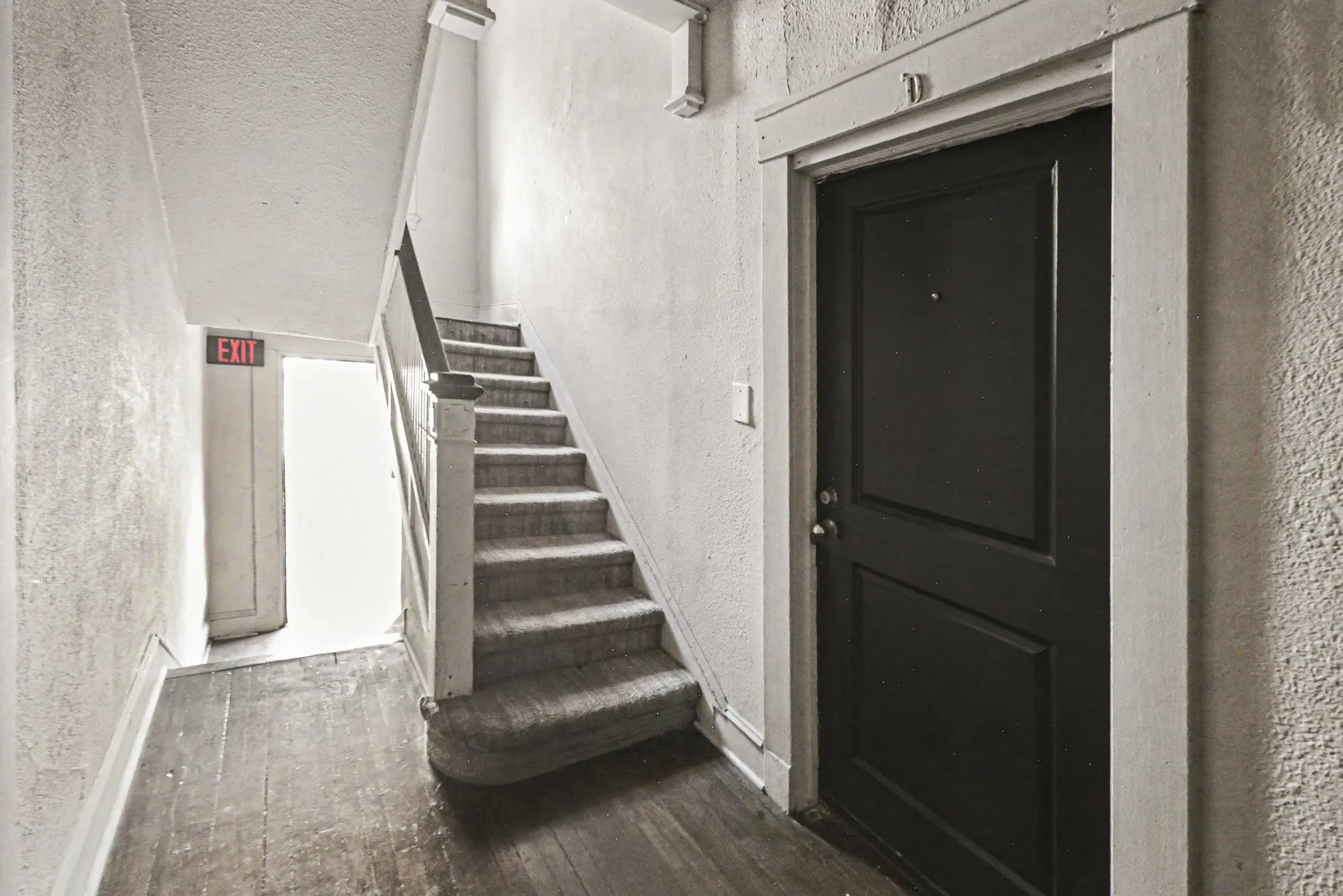Apartment For Rent in Dallas County , 917 N Haskell Avenue E, Dallas, Texas 75204, 1 Bedroom, 1 Bathroom, Garage spaces, 850 Sqft, built in 1922, mls#21391903, Real Estate Agent in Dallas, Homes For Rent in Dallas county, Homes For Rent in Dallas, Realtor in Dallas Texas, Real Estate Brokerage Independent Realty Texas, Luminita Cordes Realtor