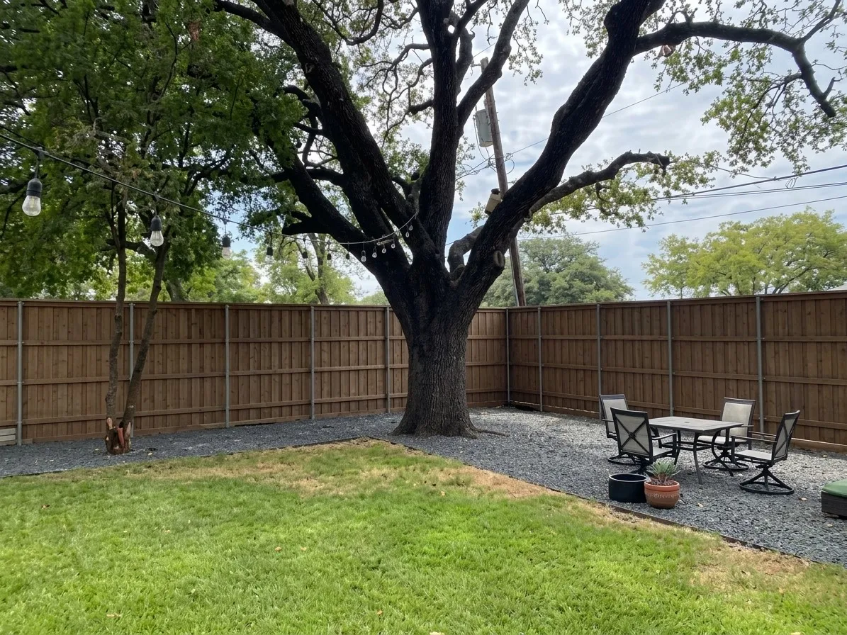 Single Family Residence For Sale in Dallas County , 10829 Damon Lane, Dallas, Texas 75229, 4 Bedroom, 3 Bathroom, 1 Garage spaces, 2,213 Sqft, built in 1963, mls#21391916, Real Estate Agent in Dallas, Homes For Sale in Dallas county, Homes For Sale in Dallas, Realtor in Dallas Texas, Real Estate Brokerage Independent Realty Texas, Luminita Cordes Realtor