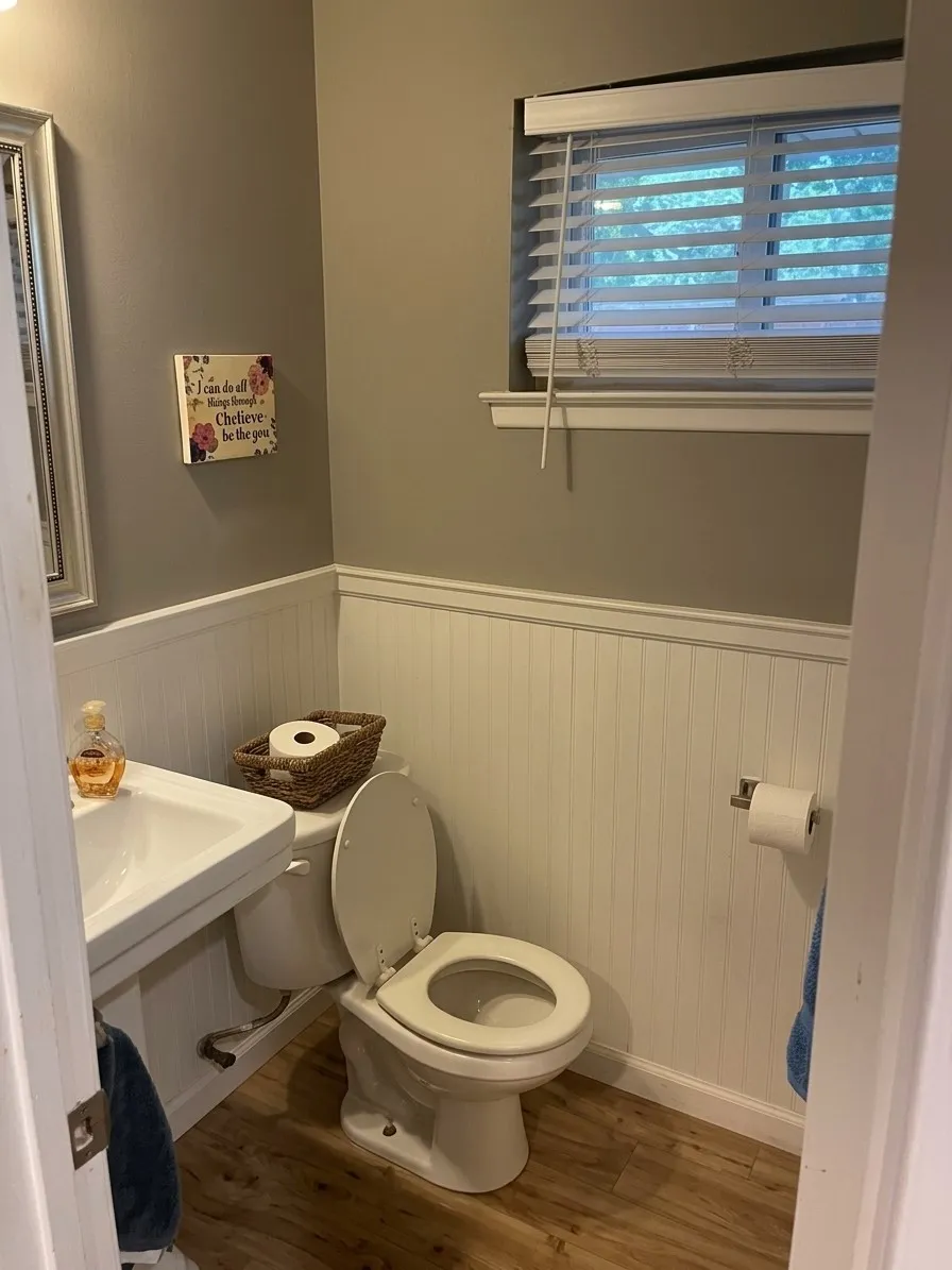 Single Family Residence For Sale in Dallas County , 10829 Damon Lane, Dallas, Texas 75229, 4 Bedroom, 3 Bathroom, 1 Garage spaces, 2,213 Sqft, built in 1963, mls#21391916, Real Estate Agent in Dallas, Homes For Sale in Dallas county, Homes For Sale in Dallas, Realtor in Dallas Texas, Real Estate Brokerage Independent Realty Texas, Luminita Cordes Realtor