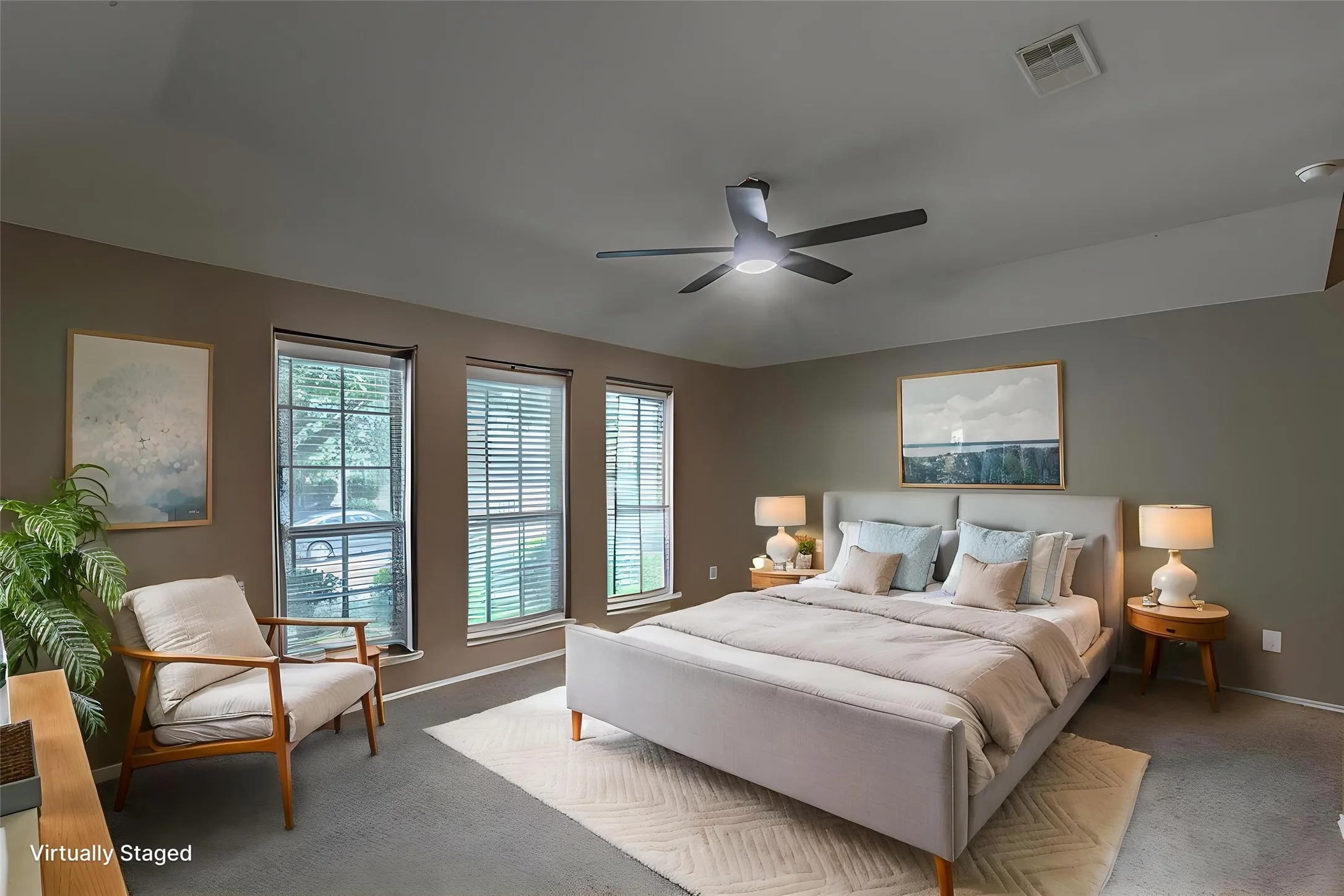 Single Family Residence For Sale in Rockwall County , 2851 Tractor Trail, Rockwall, Texas 75032, 3 Bedroom, 2 Bathroom, 2 Garage spaces, 1,872 Sqft, built in 2006, mls#21391938, Real Estate Agent in Rockwall, Homes For Sale in Rockwall county, Homes For Sale in Rockwall, Realtor in Rockwall Texas, Real Estate Brokerage Independent Realty Texas, Luminita Cordes Realtor