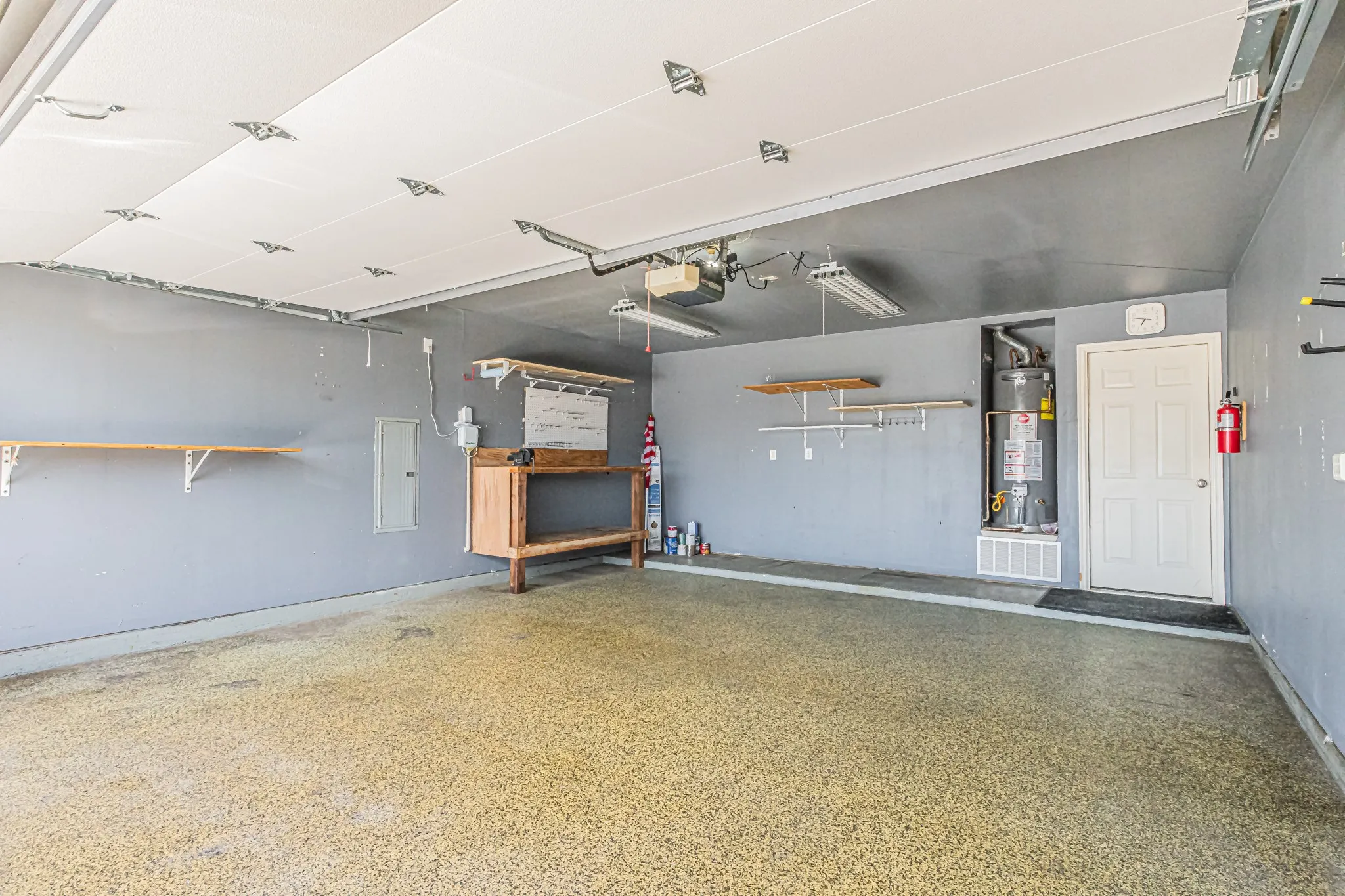 Single Family Residence For Sale in Rockwall County , 2851 Tractor Trail, Rockwall, Texas 75032, 3 Bedroom, 2 Bathroom, 2 Garage spaces, 1,872 Sqft, built in 2006, mls#21391938, Real Estate Agent in Rockwall, Homes For Sale in Rockwall county, Homes For Sale in Rockwall, Realtor in Rockwall Texas, Real Estate Brokerage Independent Realty Texas, Luminita Cordes Realtor