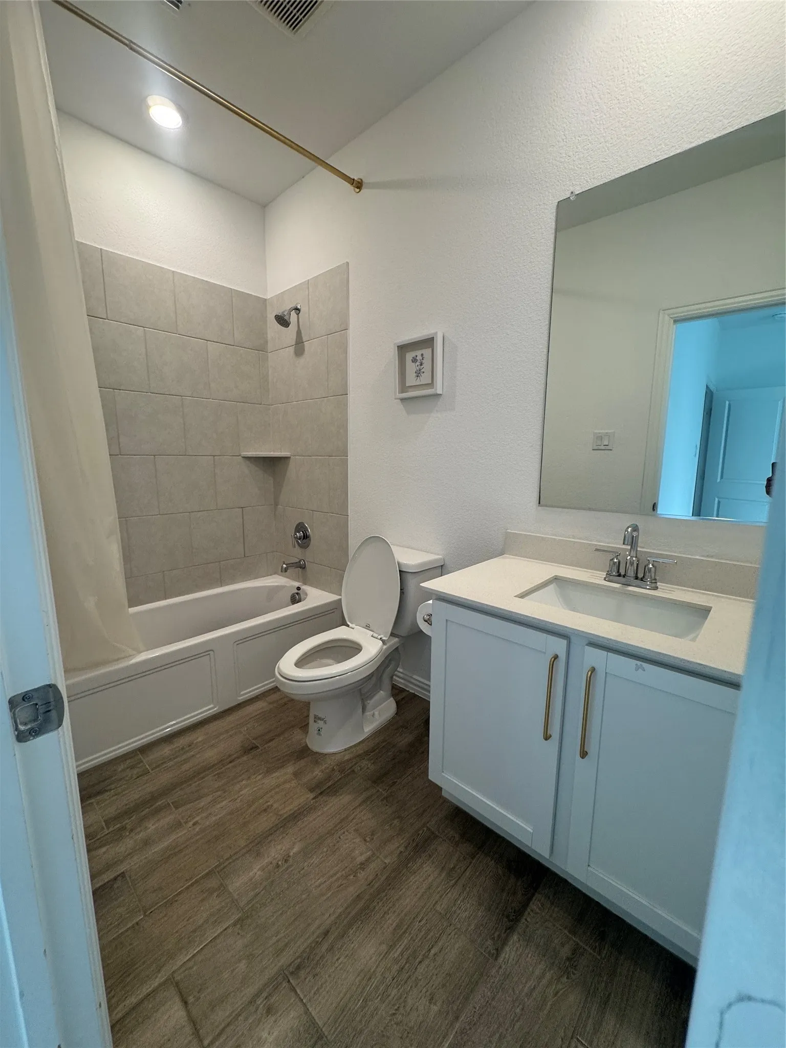 Single Family Residence For Rent in Denton County , 1148 Canuela Way, Justin, Texas 76247, 4 Bedroom, 3 Bathroom, 2 Garage spaces, 2,175 Sqft, built in 2022, mls#21391940, Real Estate Agent in Justin, Homes For Rent in Denton county, Homes For Rent in Justin, Realtor in Justin Texas, Real Estate Brokerage Independent Realty Texas, Luminita Cordes Realtor