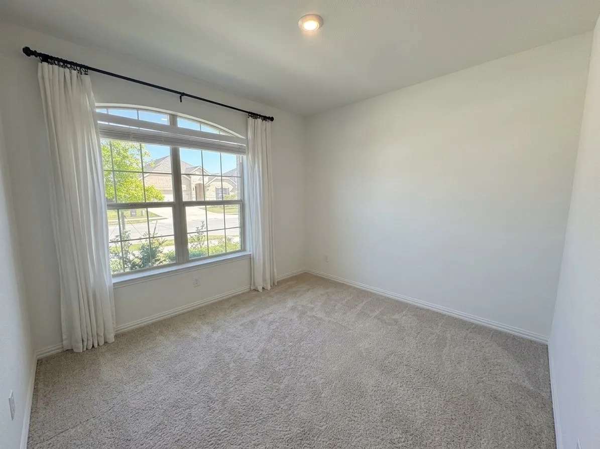 Single Family Residence For Rent in Denton County , 1148 Canuela Way, Justin, Texas 76247, 4 Bedroom, 3 Bathroom, 2 Garage spaces, 2,175 Sqft, built in 2022, mls#21391940, Real Estate Agent in Justin, Homes For Rent in Denton county, Homes For Rent in Justin, Realtor in Justin Texas, Real Estate Brokerage Independent Realty Texas, Luminita Cordes Realtor