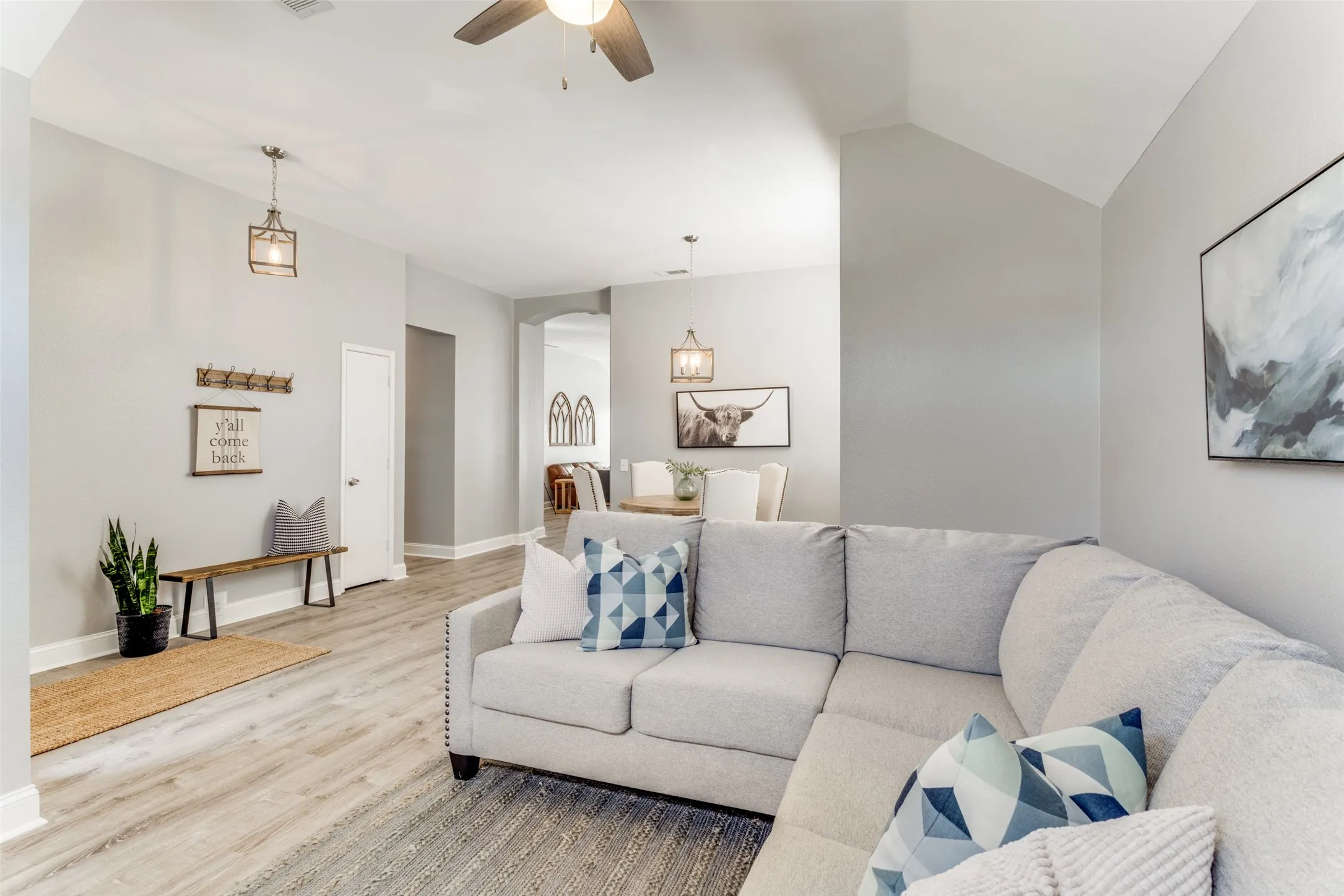 Single Family Residence For Rent in Collin County , 3607 Canyon View Court, Mc Kinney, Texas 75071, 4 Bedroom, 2 Bathroom, 2 Garage spaces, 1,994 Sqft, built in 1993, mls#21391921, Real Estate Agent in Mc Kinney, Homes For Rent in Collin county, Homes For Rent in Mc Kinney, Realtor in Mc Kinney Texas, Real Estate Brokerage Independent Realty Texas, Luminita Cordes Realtor