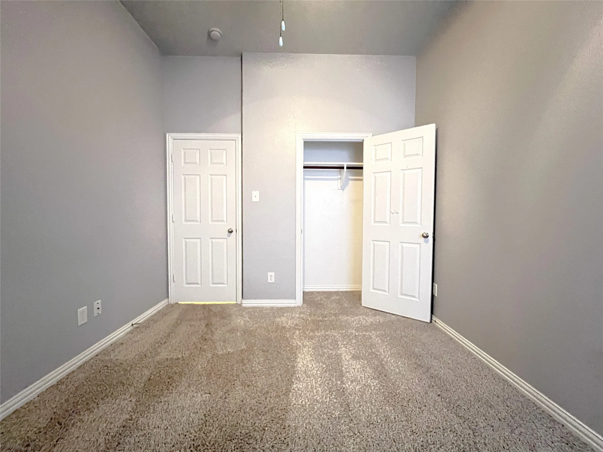 Single Family Residence For Rent in Denton County , 4120 Colina Avenue, Denton, Texas 76210, 4 Bedroom, 2 Bathroom, 2 Garage spaces, 2,140 Sqft, built in 2009, mls#21391953, Real Estate Agent in Denton, Homes For Rent in Denton county, Homes For Rent in Denton, Realtor in Denton Texas, Real Estate Brokerage Independent Realty Texas, Luminita Cordes Realtor