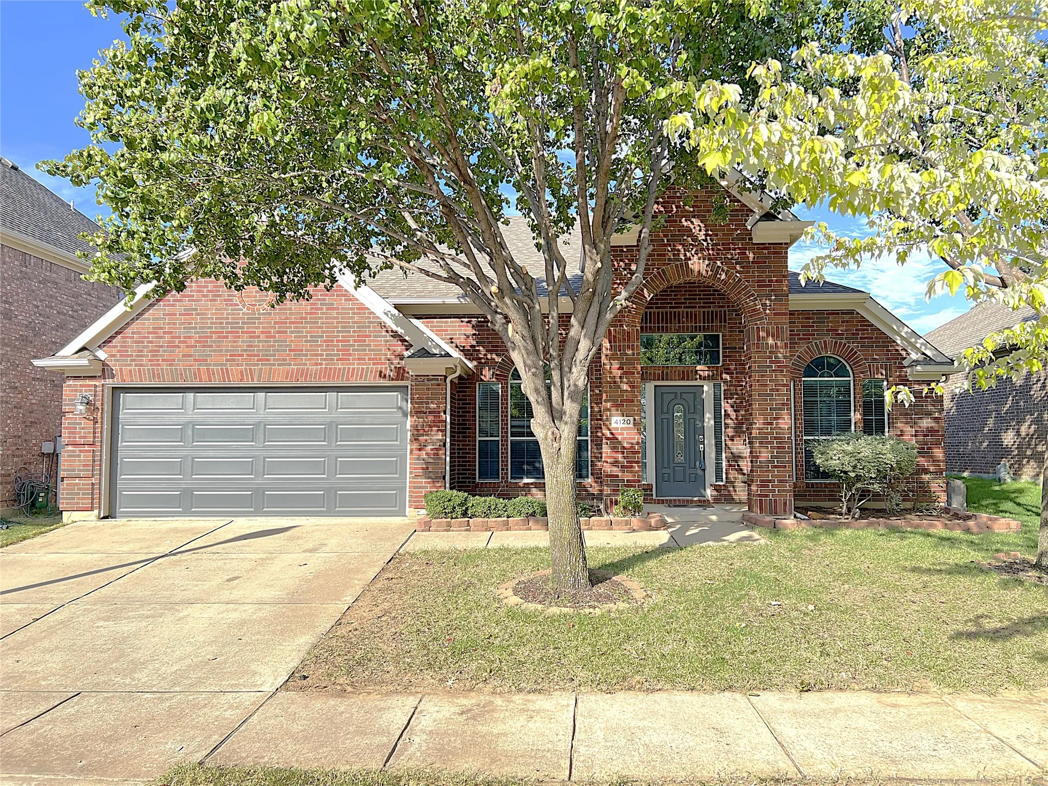 Single Family Residence For Rent in Denton County , 4120 Colina Avenue, Denton, Texas 76210, 4 Bedroom, 2 Bathroom, 2 Garage spaces, 2,140 Sqft, built in 2009, mls#21391953, Real Estate Agent in Denton, Homes For Rent in Denton county, Homes For Rent in Denton, Realtor in Denton Texas, Real Estate Brokerage Independent Realty Texas, Luminita Cordes Realtor