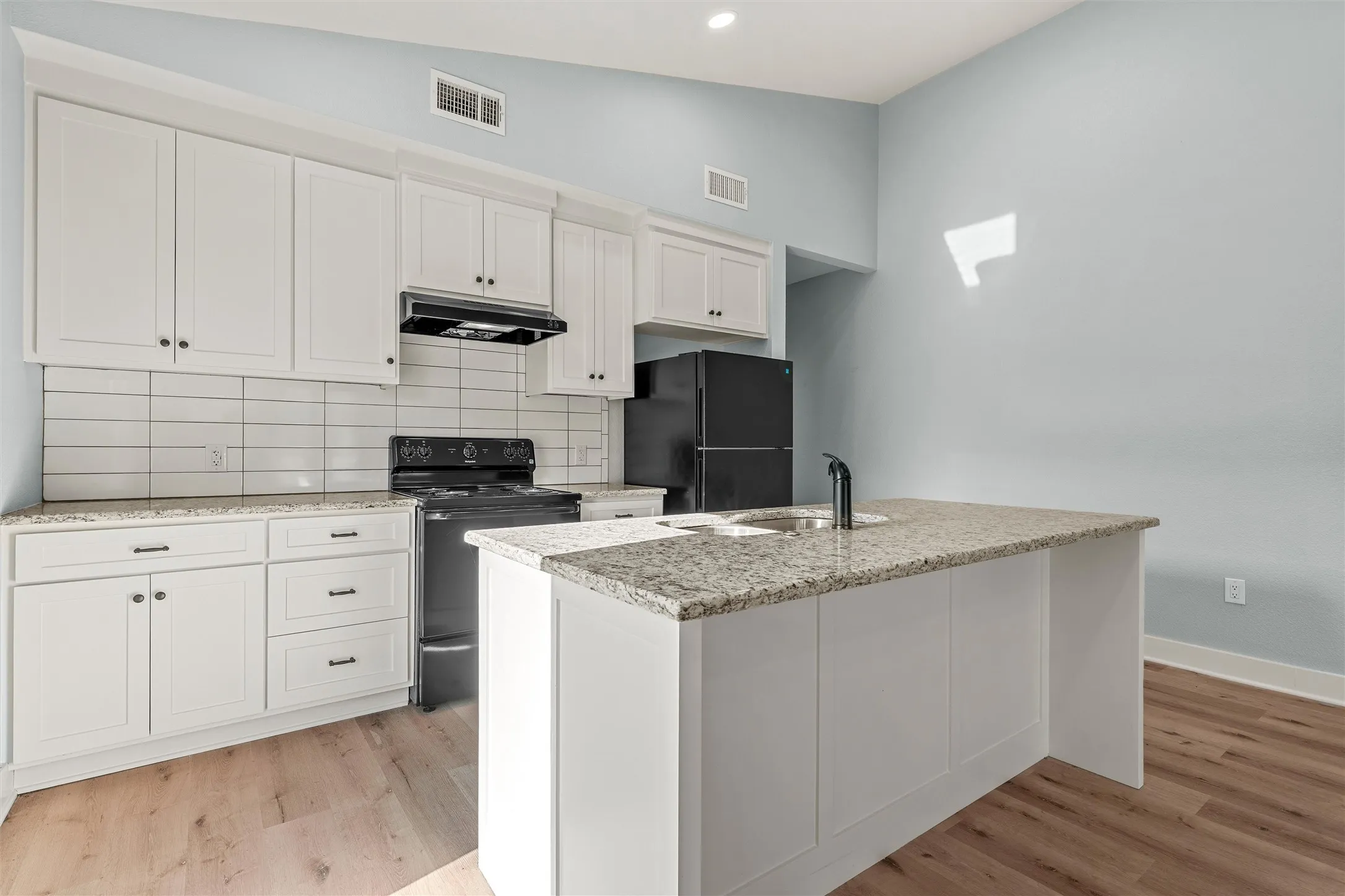 Duplex For Sale in Mc Lennan County , 711 4th Street, Eddy, Texas 76524, 4 Bedroom, 4 Bathroom, Garage spaces, 0 Sqft, built in 2025, mls#21390551, Real Estate Agent in Eddy, Homes For Sale in Mc Lennan county, Homes For Sale in Eddy, Realtor in Eddy Texas, Real Estate Brokerage Independent Realty Texas, Luminita Cordes Realtor