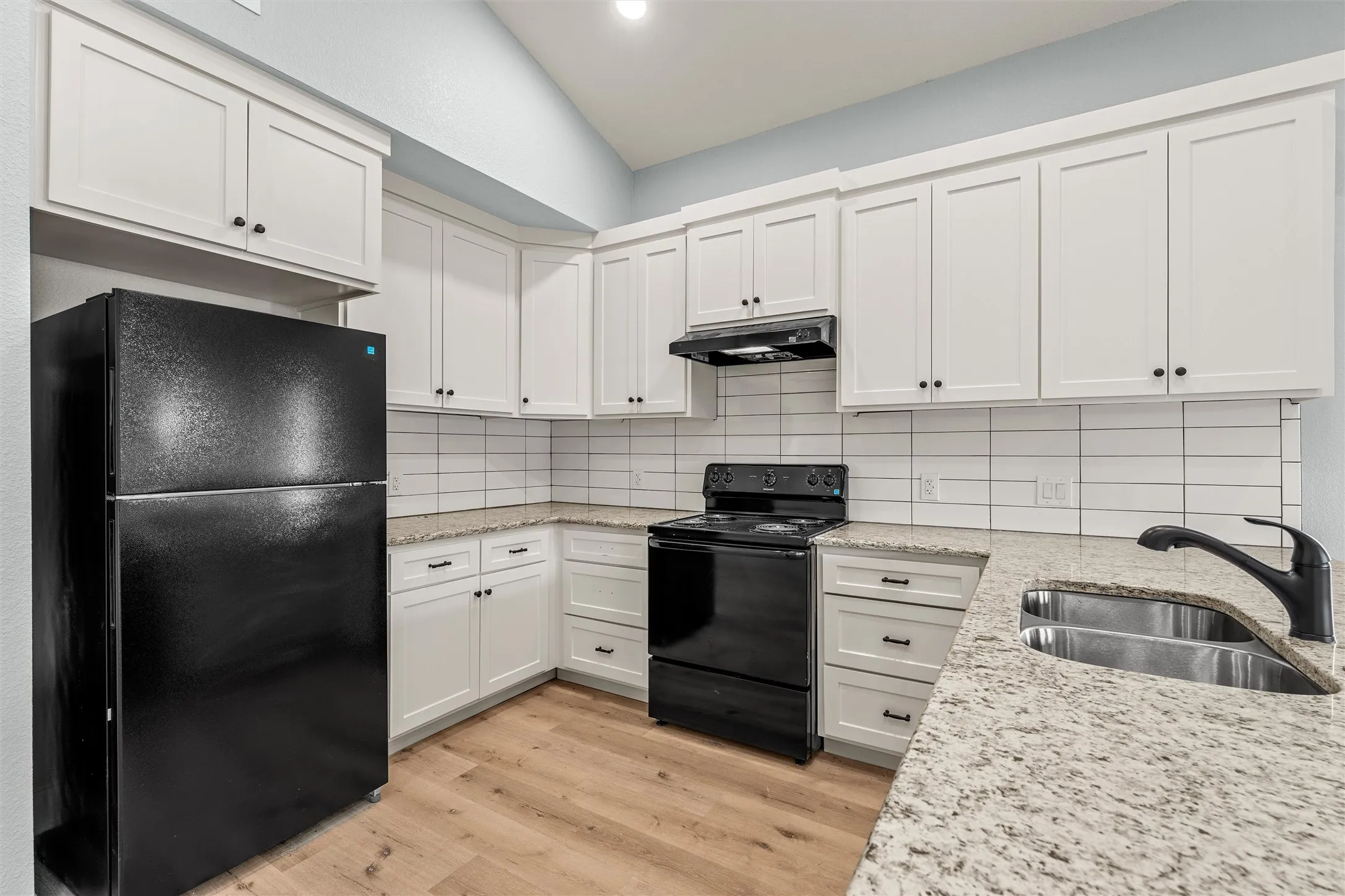 Duplex For Sale in Mc Lennan County , 711 4th Street, Eddy, Texas 76524, 4 Bedroom, 4 Bathroom, Garage spaces, 0 Sqft, built in 2025, mls#21390551, Real Estate Agent in Eddy, Homes For Sale in Mc Lennan county, Homes For Sale in Eddy, Realtor in Eddy Texas, Real Estate Brokerage Independent Realty Texas, Luminita Cordes Realtor