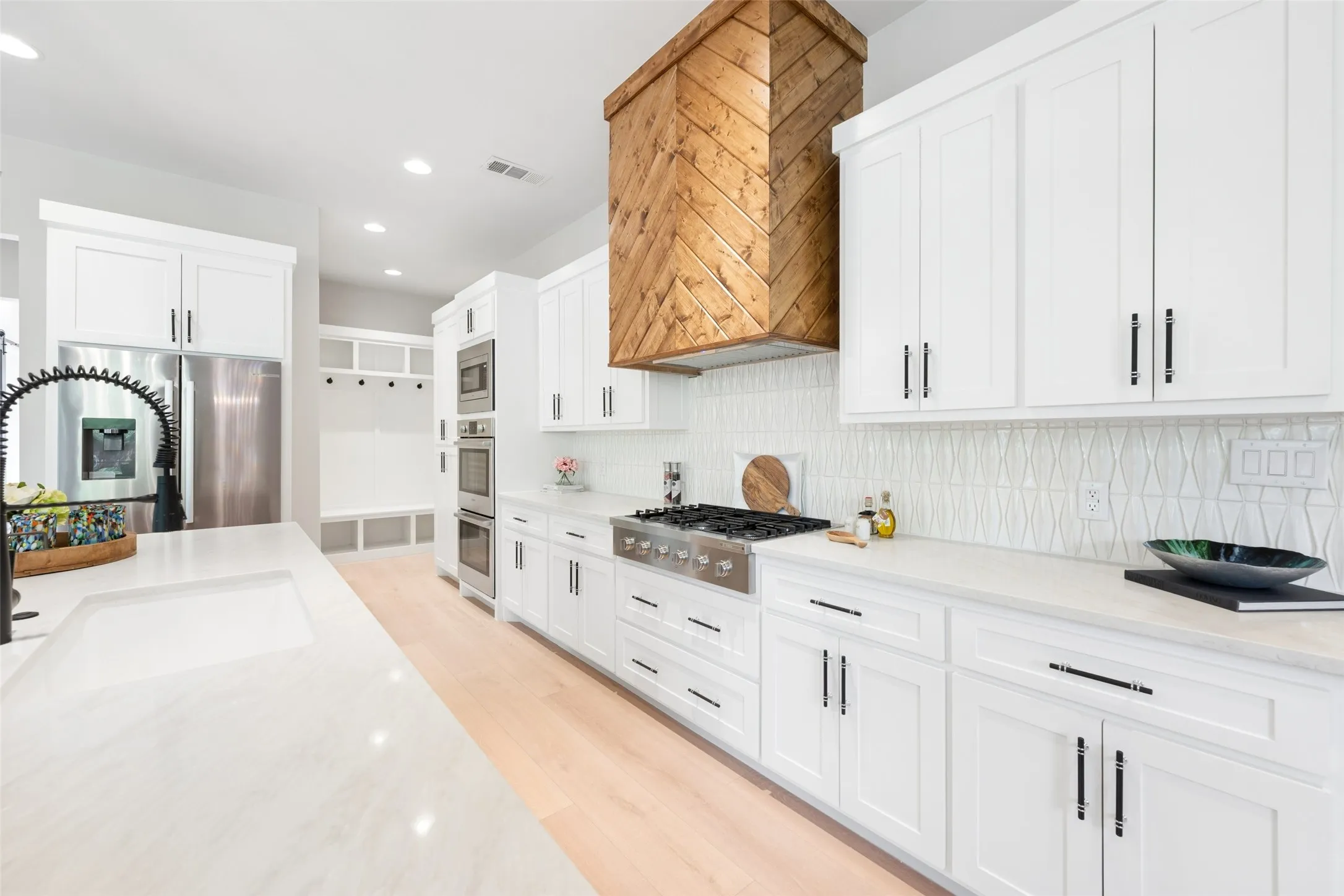 Single Family Residence For Sale in Denton County , 505 Reed Street, Roanoke, Texas 76262, 4 Bedroom, 5 Bathroom, 3 Garage spaces, 3,527 Sqft, built in 2026, mls#21342515, Real Estate Agent in Roanoke, Homes For Sale in Denton county, Homes For Sale in Roanoke, Realtor in Roanoke Texas, Real Estate Brokerage Independent Realty Texas, Luminita Cordes Realtor