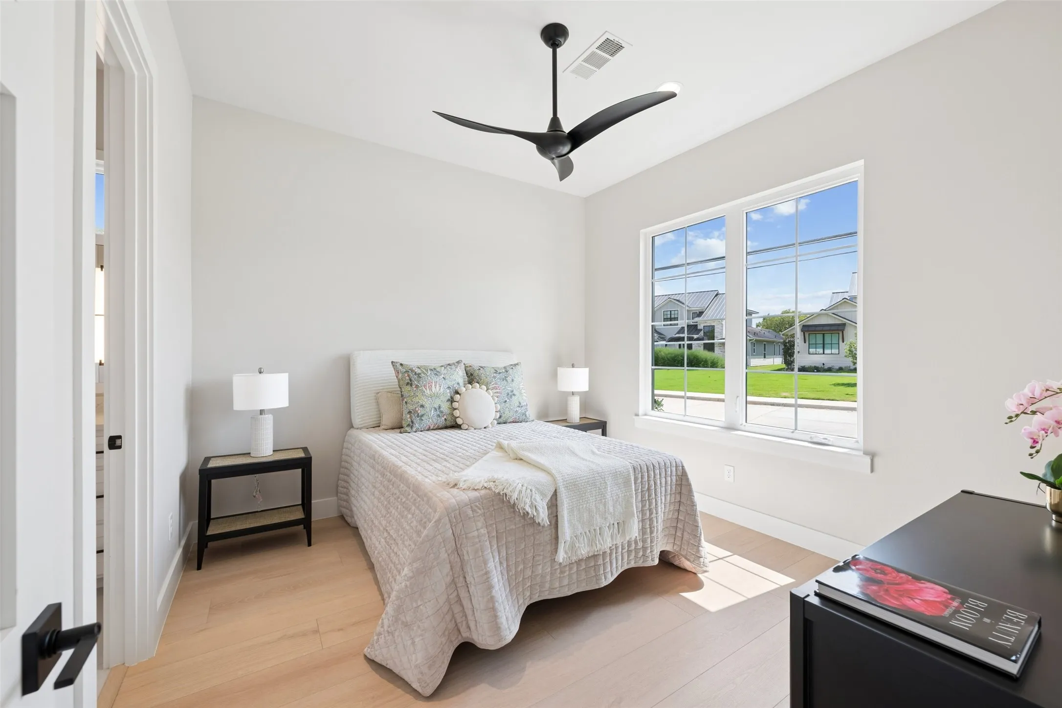 Single Family Residence For Sale in Denton County , 505 Reed Street, Roanoke, Texas 76262, 4 Bedroom, 5 Bathroom, 3 Garage spaces, 3,527 Sqft, built in 2026, mls#21342515, Real Estate Agent in Roanoke, Homes For Sale in Denton county, Homes For Sale in Roanoke, Realtor in Roanoke Texas, Real Estate Brokerage Independent Realty Texas, Luminita Cordes Realtor