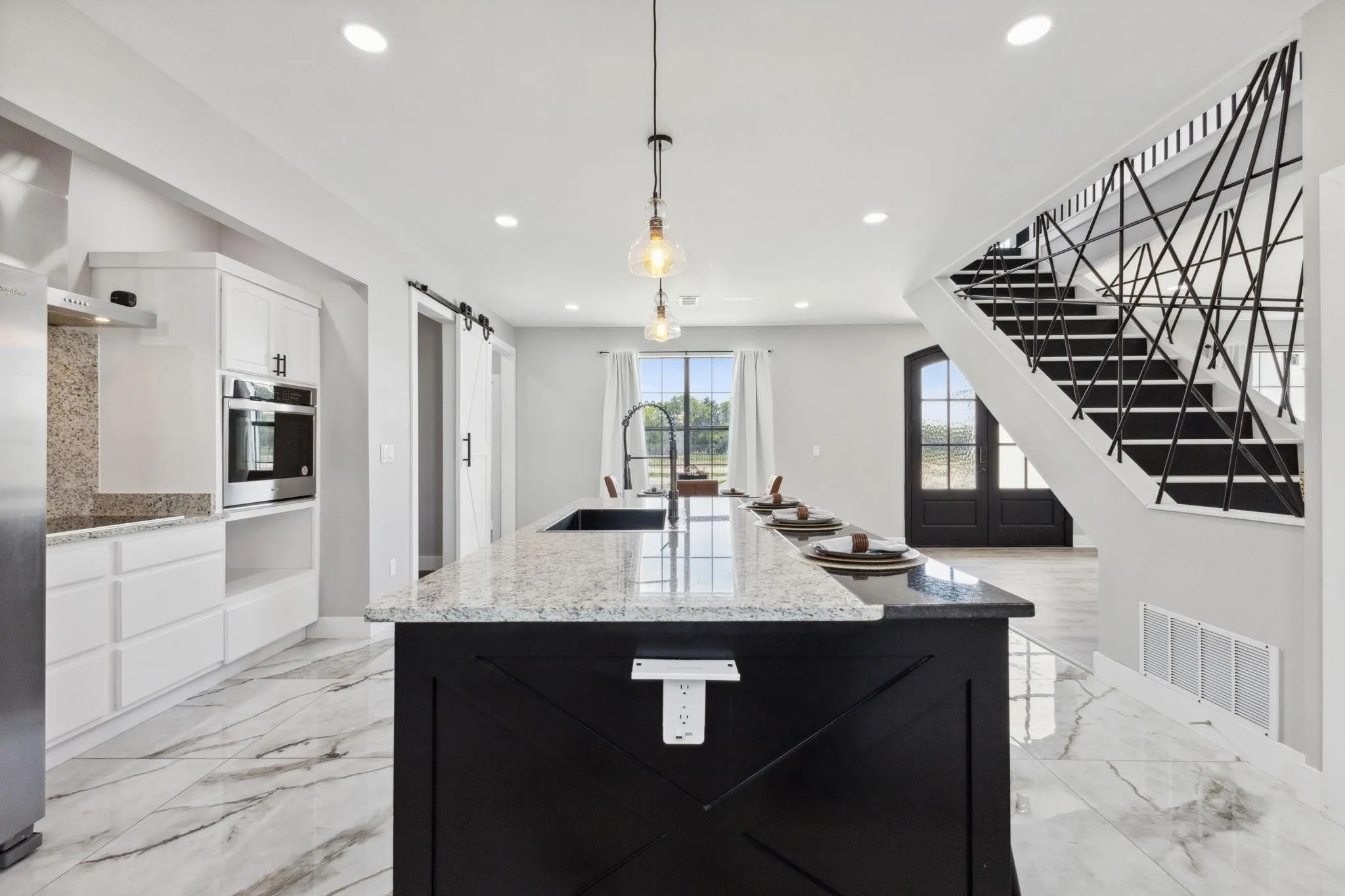 Single Family Residence For Sale in Collin County , 3580 County Road 318, Mc Kinney, Texas 75069, 4 Bedroom, 4 Bathroom, 2 Garage spaces, 2,835 Sqft, built in 2023, mls#21391910, Real Estate Agent in Mc Kinney, Homes For Sale in Collin county, Homes For Sale in Mc Kinney, Realtor in Mc Kinney Texas, Real Estate Brokerage Independent Realty Texas, Luminita Cordes Realtor