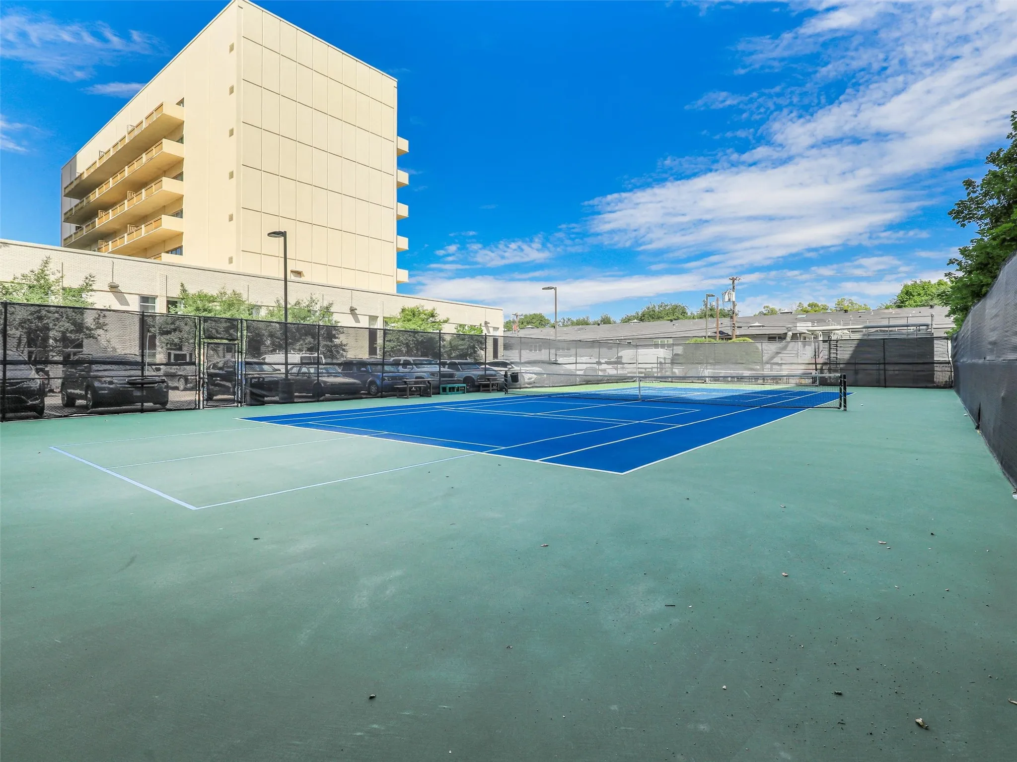 Preston Tower offers elevated, low-maintenance lifestyle: 24hr concierge & security, pool with fire pit & courtyard lounge, fitness center, tennis & pickleball court, dog park, community club room with library & car wash bay. First two floors offer on-site conveniences incl a coffee cafe, cocktail lounge, salons, barber shop, flower shop & more.
