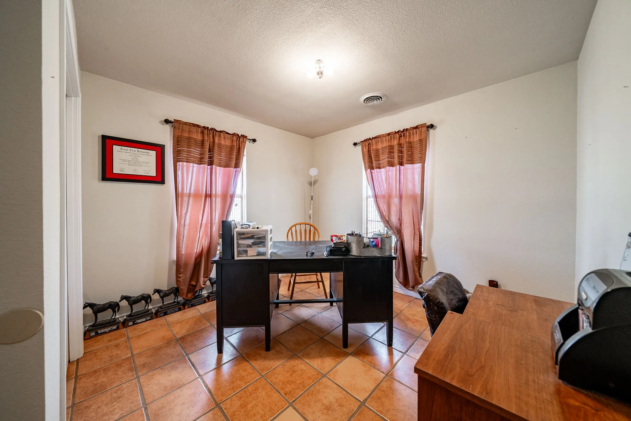 Bedroom, Office