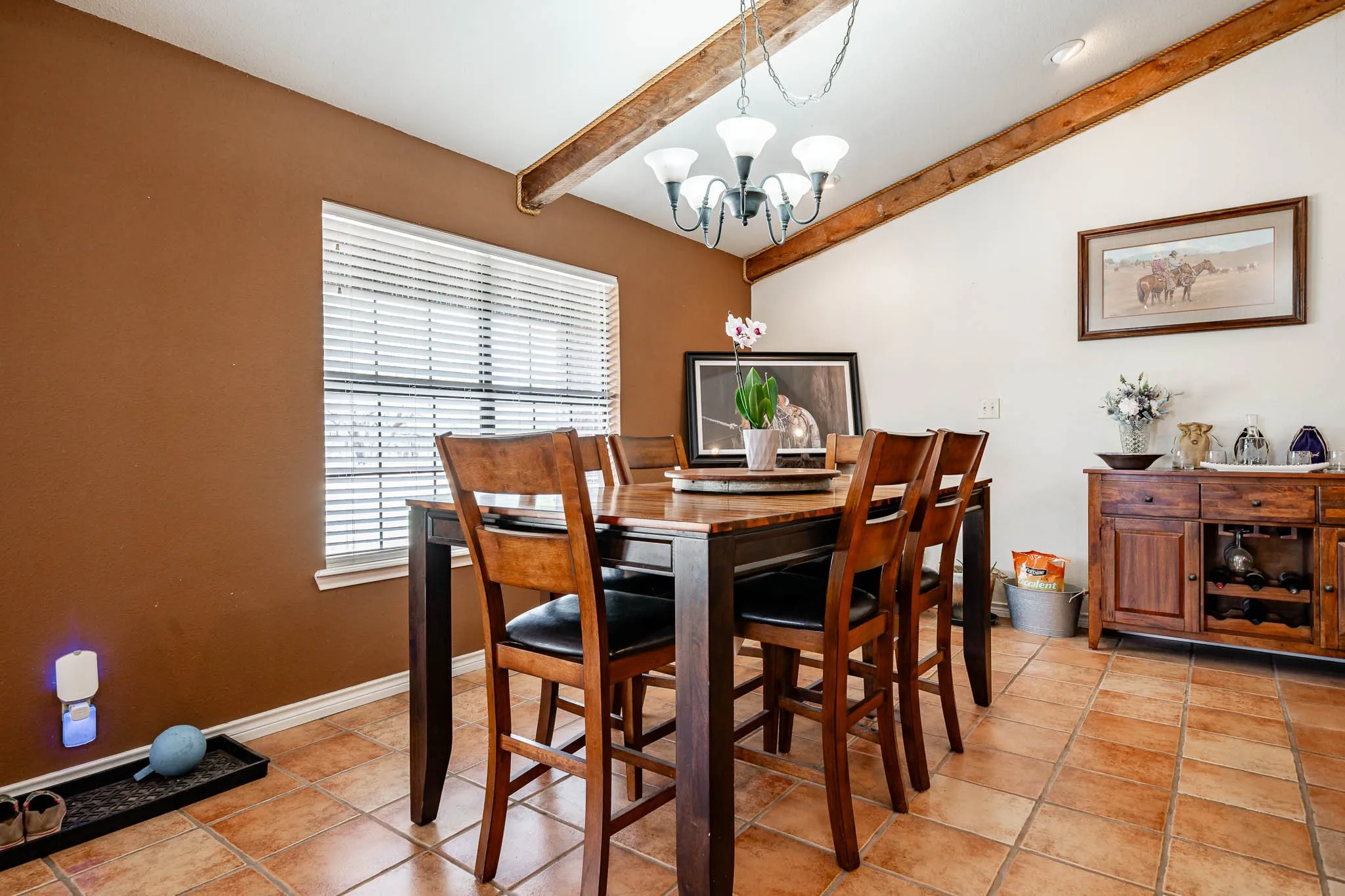 Farm For Sale in Jones County , 3000 FM 1636, Stamford, Texas 79553, 4 Bedroom, 3 Bathroom, Garage spaces, 2,496 Sqft, built in 1998, mls#21391462, Real Estate Agent in Stamford, Homes For Sale in Jones county, Homes For Sale in Stamford, Realtor in Stamford Texas, Real Estate Brokerage Independent Realty Texas, Luminita Cordes Realtor