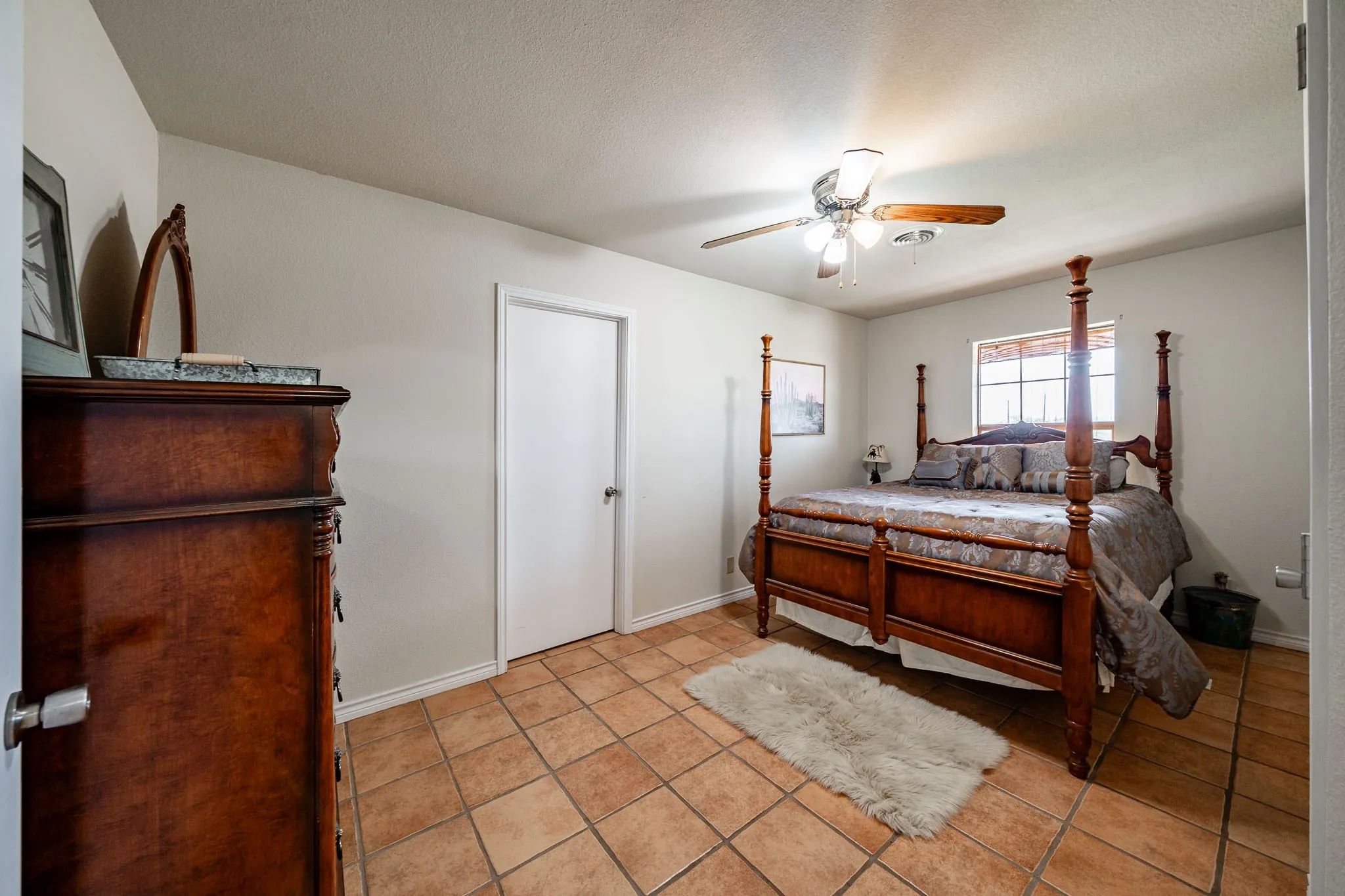 Farm For Sale in Jones County , 3000 FM 1636, Stamford, Texas 79553, 4 Bedroom, 3 Bathroom, Garage spaces, 2,496 Sqft, built in 1998, mls#21391462, Real Estate Agent in Stamford, Homes For Sale in Jones county, Homes For Sale in Stamford, Realtor in Stamford Texas, Real Estate Brokerage Independent Realty Texas, Luminita Cordes Realtor