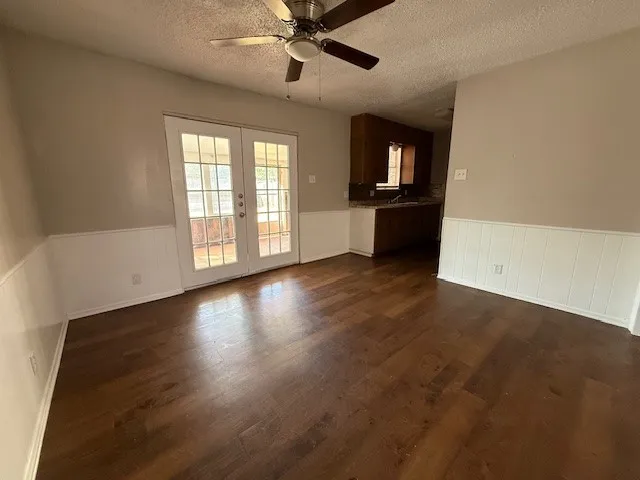 Single Family Residence For Rent in Taylor County , 3849 JANICE Lane, Abilene, Texas 79603, 4 Bedroom, 2 Bathroom, Garage spaces, 1,004 Sqft, built in 1962, mls#21392015, Real Estate Agent in Abilene, Homes For Rent in Taylor county, Homes For Rent in Abilene, Realtor in Abilene Texas, Real Estate Brokerage Independent Realty Texas, Luminita Cordes Realtor