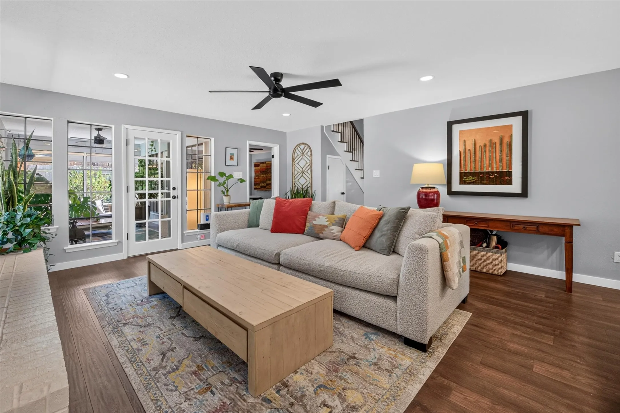 Single Family Residence For Sale in Tarrant County , 1609 Ems Road W, Fort Worth, Texas 76116, 4 Bedroom, 3 Bathroom, Garage spaces, 3,020 Sqft, built in 1976, mls#21391796, Real Estate Agent in Fort Worth, Homes For Sale in Tarrant county, Homes For Sale in Fort Worth, Realtor in Fort Worth Texas, Real Estate Brokerage Independent Realty Texas, Luminita Cordes Realtor