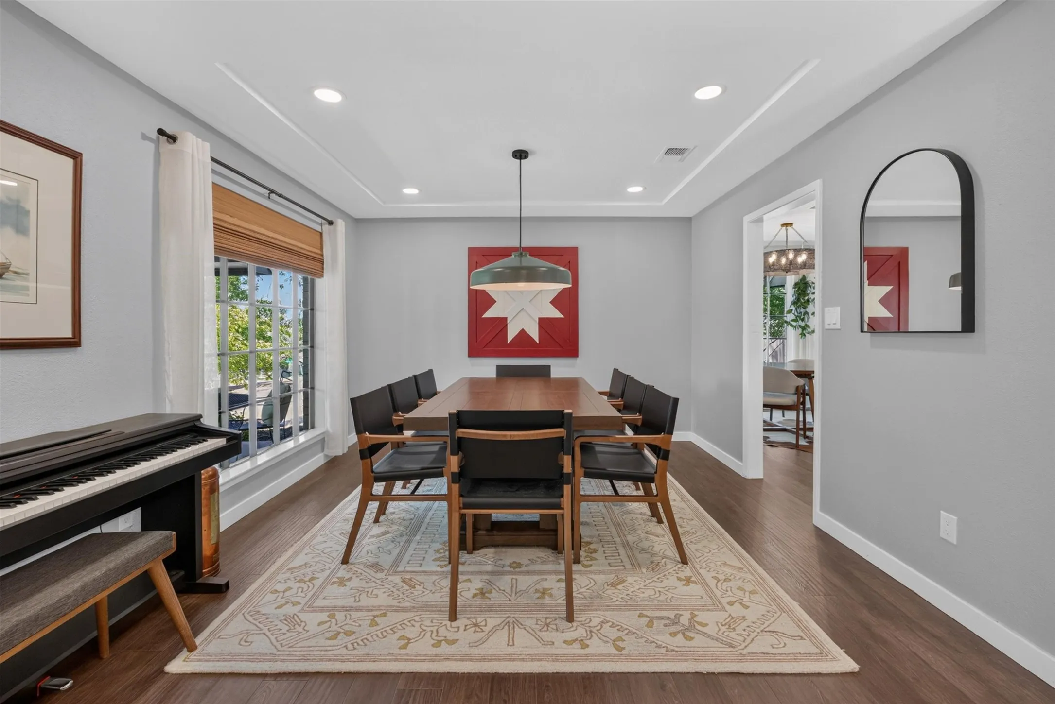 Single Family Residence For Sale in Tarrant County , 1609 Ems Road W, Fort Worth, Texas 76116, 4 Bedroom, 3 Bathroom, Garage spaces, 3,020 Sqft, built in 1976, mls#21391796, Real Estate Agent in Fort Worth, Homes For Sale in Tarrant county, Homes For Sale in Fort Worth, Realtor in Fort Worth Texas, Real Estate Brokerage Independent Realty Texas, Luminita Cordes Realtor